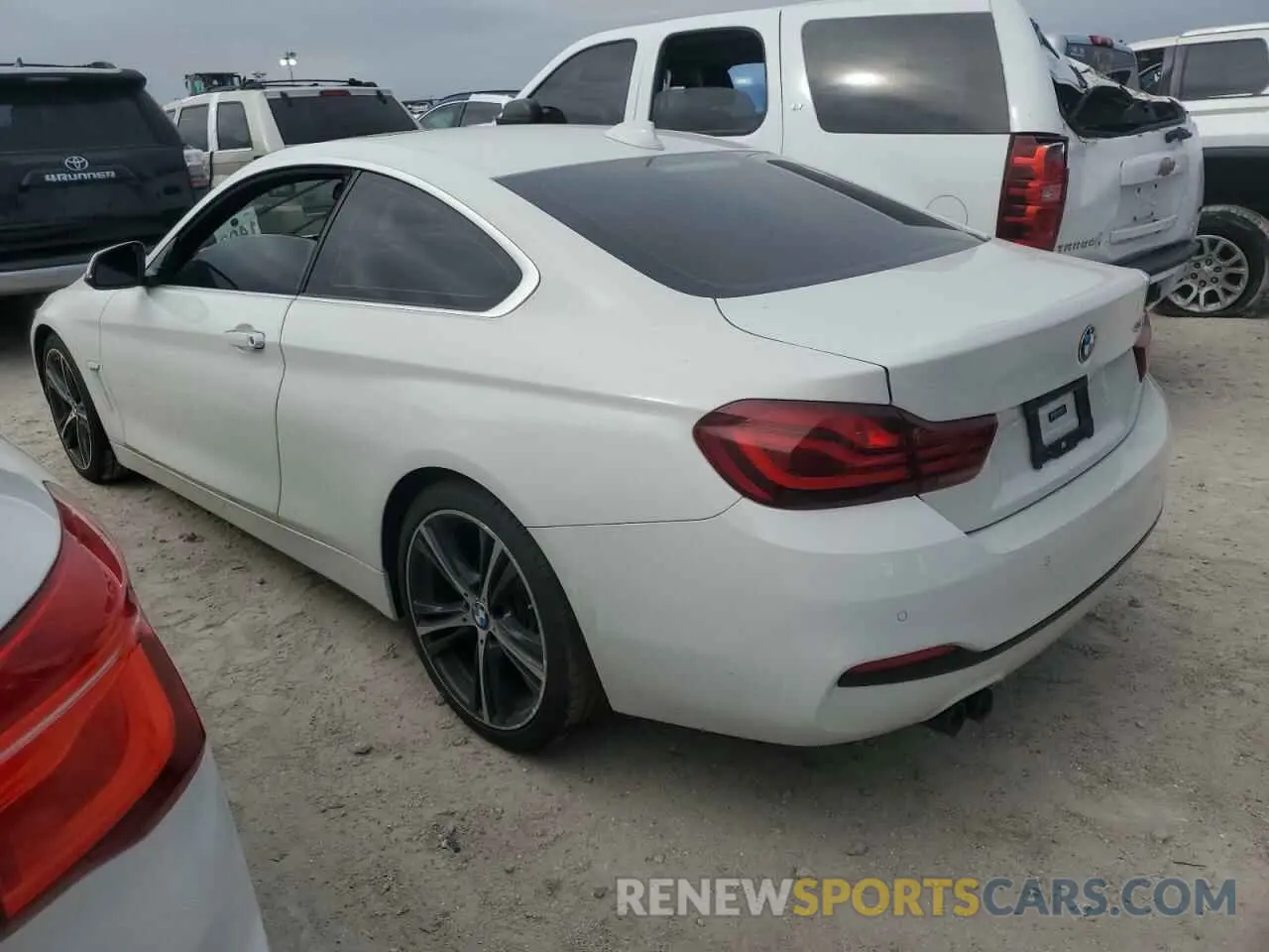 2 fotografías del automóvil dañado WBA4W3C01LAG91728 BMW 4 SERIES 2020