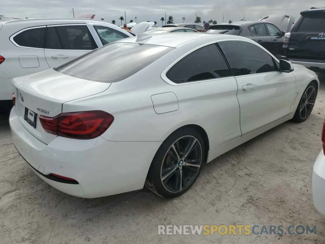 3 fotografías del automóvil dañado WBA4W3C01LAG91728 BMW 4 SERIES 2020