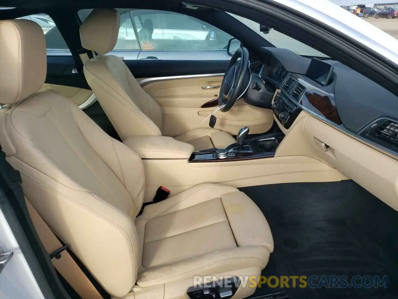5 fotografías del automóvil dañado WBA4W3C05LFH18822 BMW 4 SERIES 2020