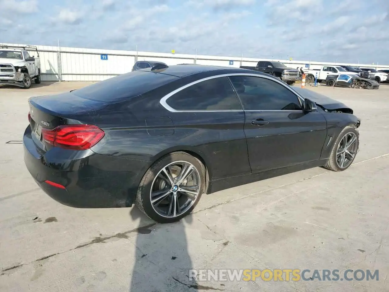 3 fotografías del automóvil dañado WBA4W3C05LFJ72875 BMW 4 SERIES 2020