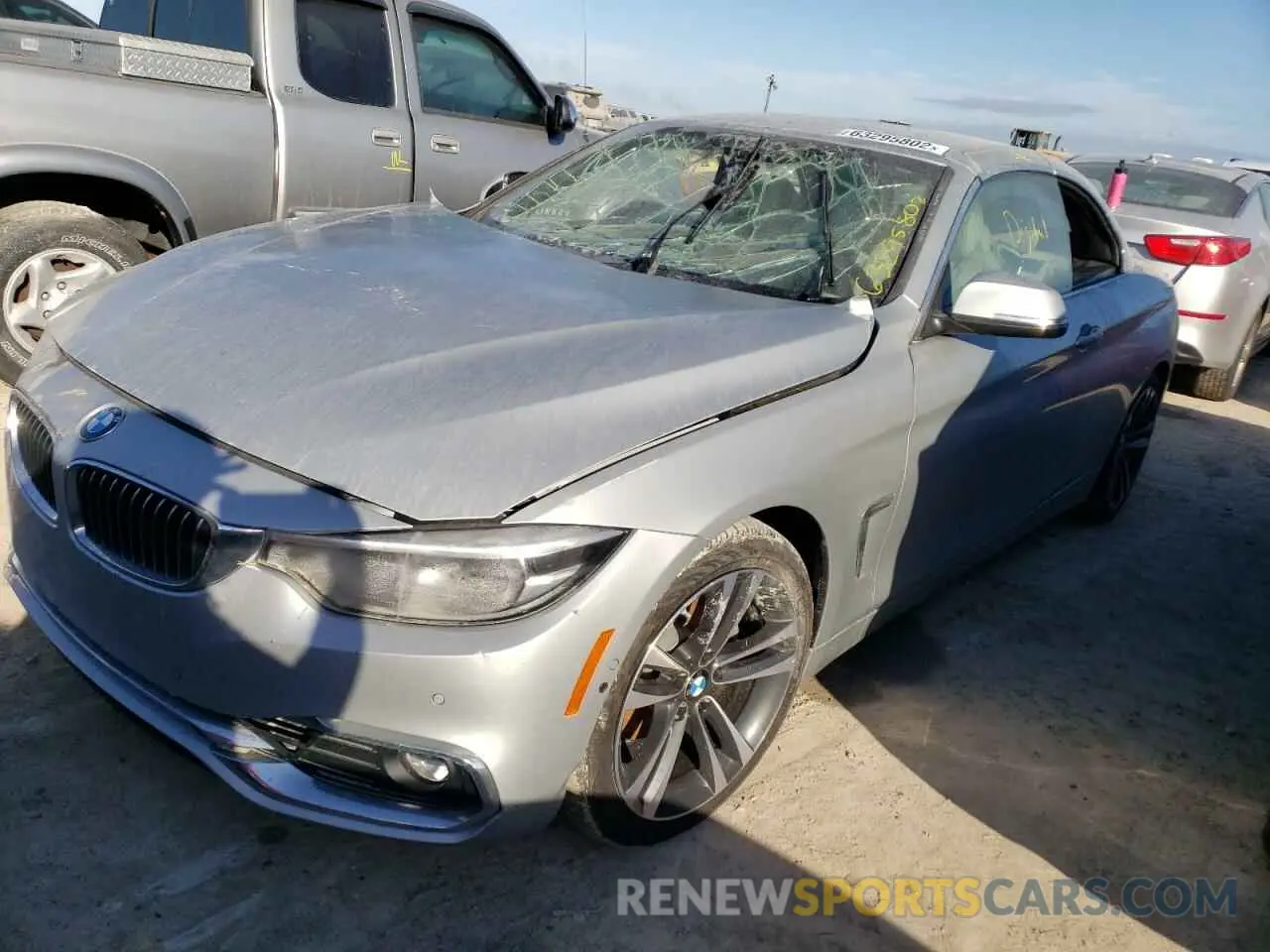 2 fotografías del automóvil dañado WBA4Z3C04L5N88171 BMW 4 SERIES 2020