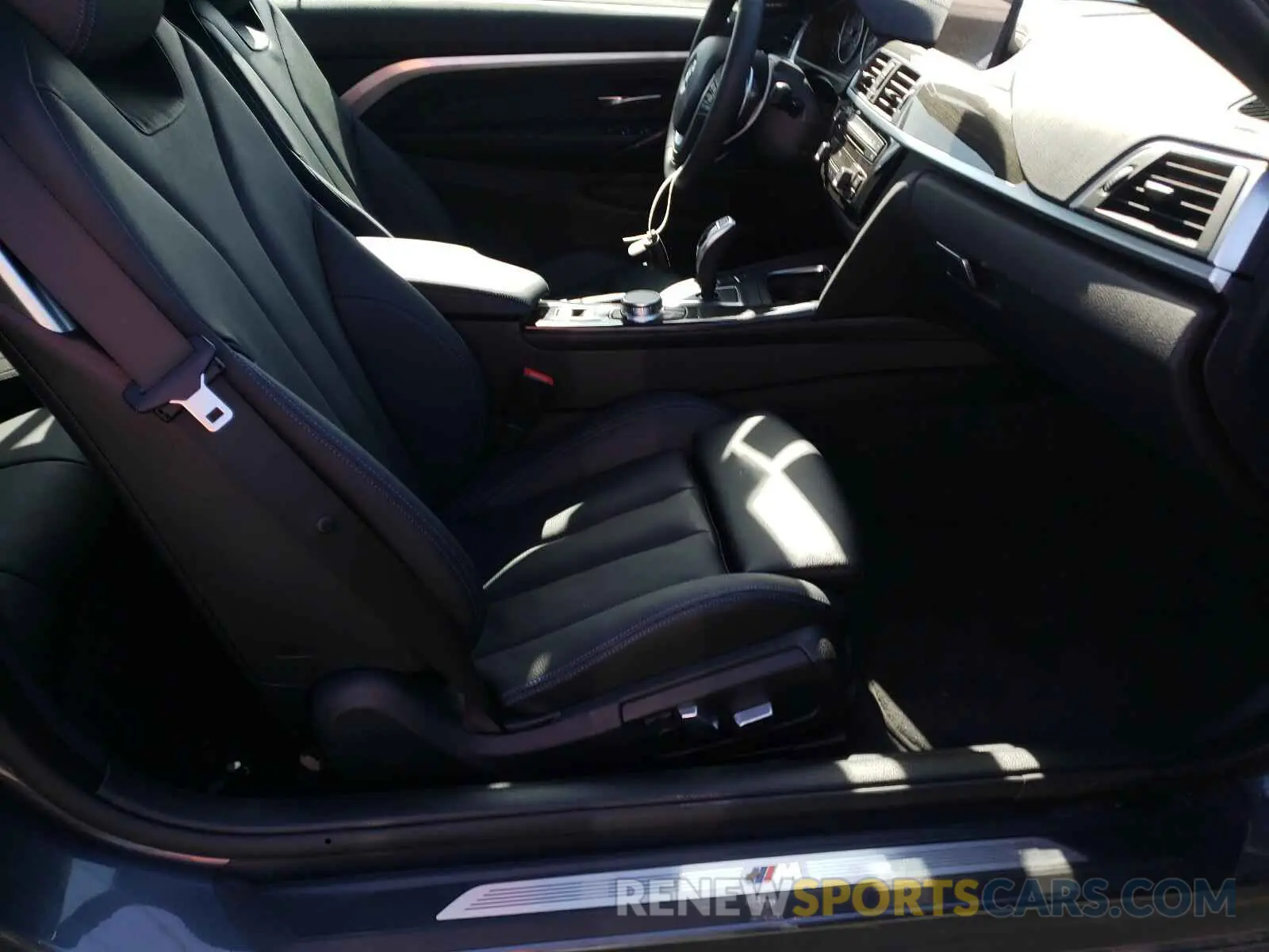 5 fotografías del automóvil dañado WBA4Z3C09L5P00205 BMW 4 SERIES 2020