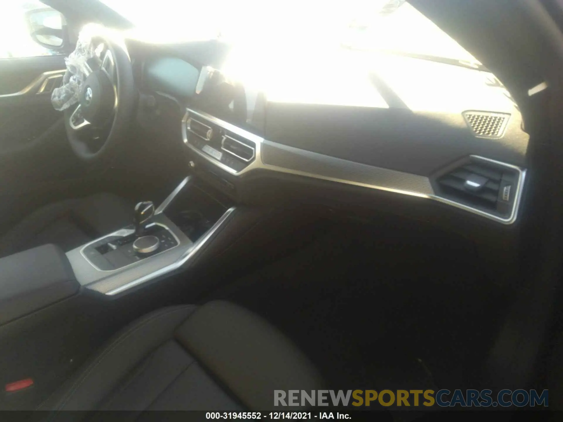 5 fotografías del automóvil dañado WBA13AW04NFL83385 BMW 4 SERIES 2022
