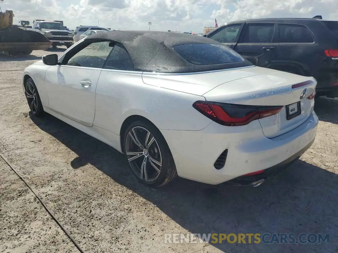2 fotografías del automóvil dañado WBA23AT08NCJ49289 BMW 4 SERIES 2022