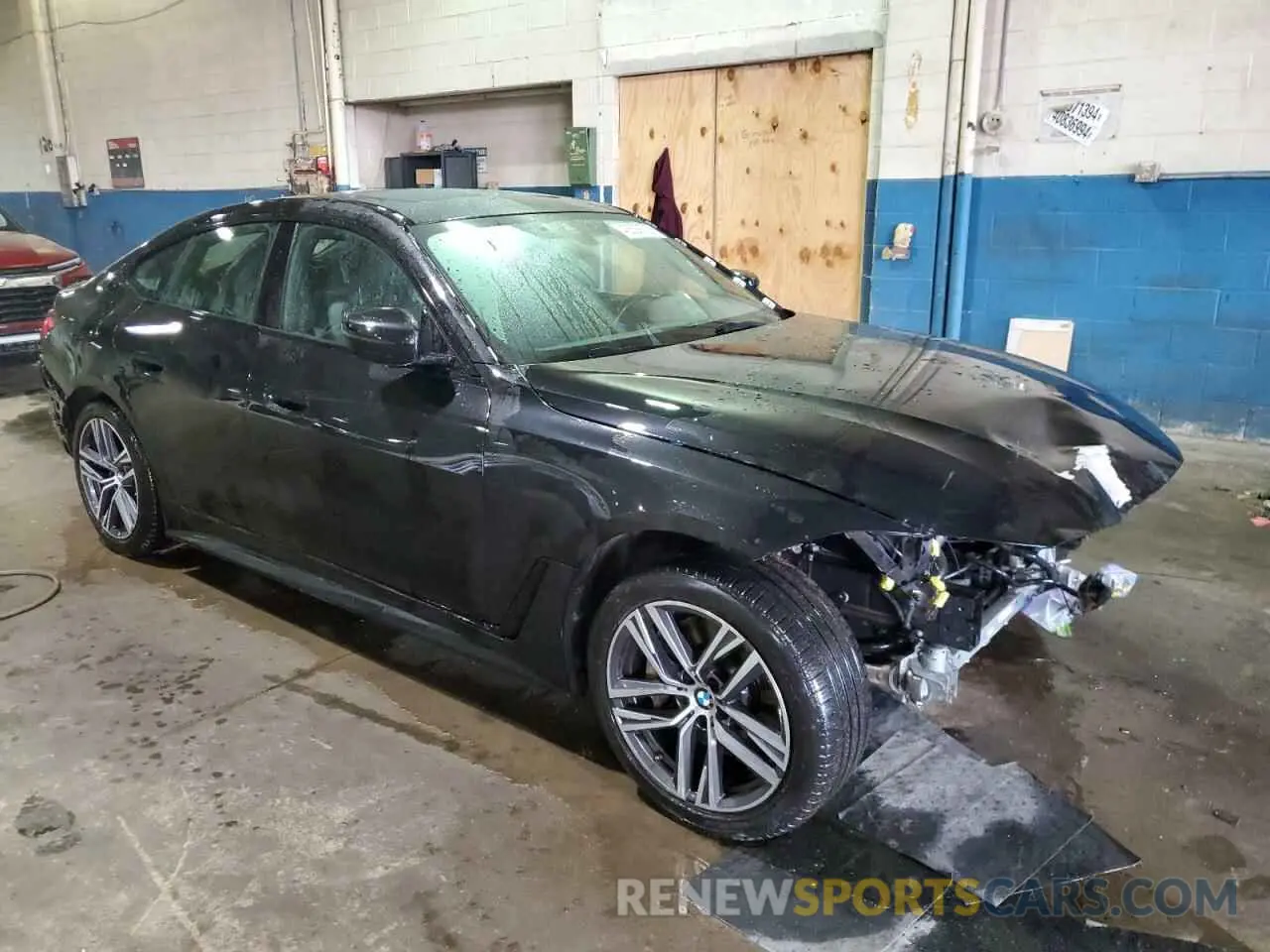 4 fotografías del automóvil dañado WBA63AV03NFM21471 BMW 4 SERIES 2022