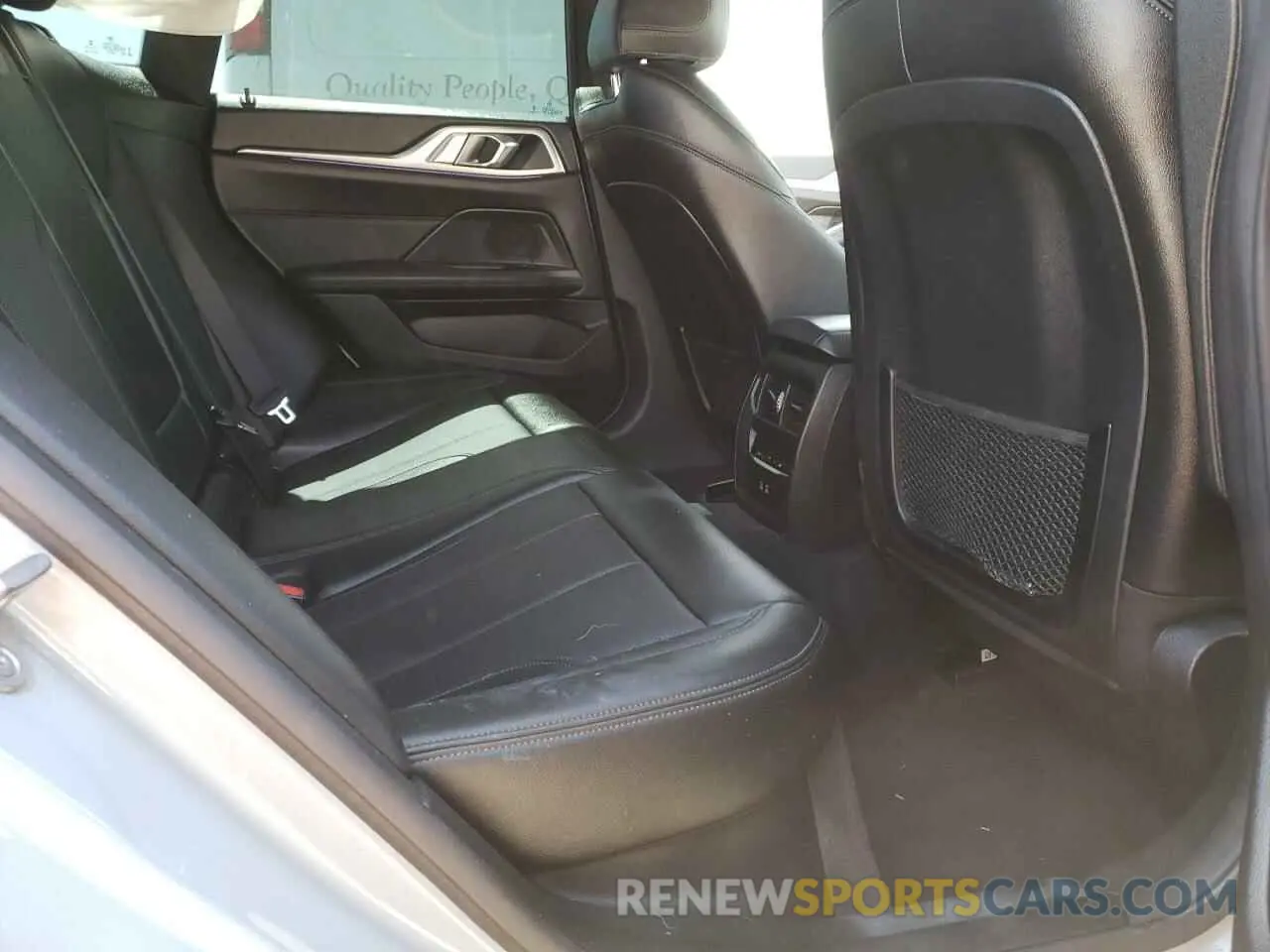 11 fotografías del automóvil dañado WBA63AV07NFM04916 BMW 4 SERIES 2022