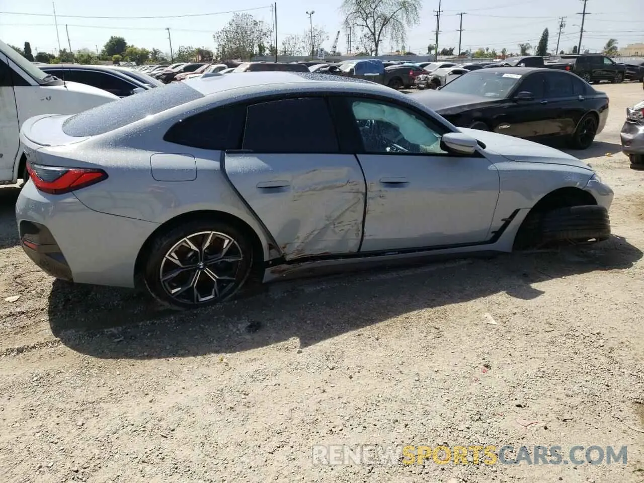 3 fotografías del automóvil dañado WBA63AV07NFM04916 BMW 4 SERIES 2022