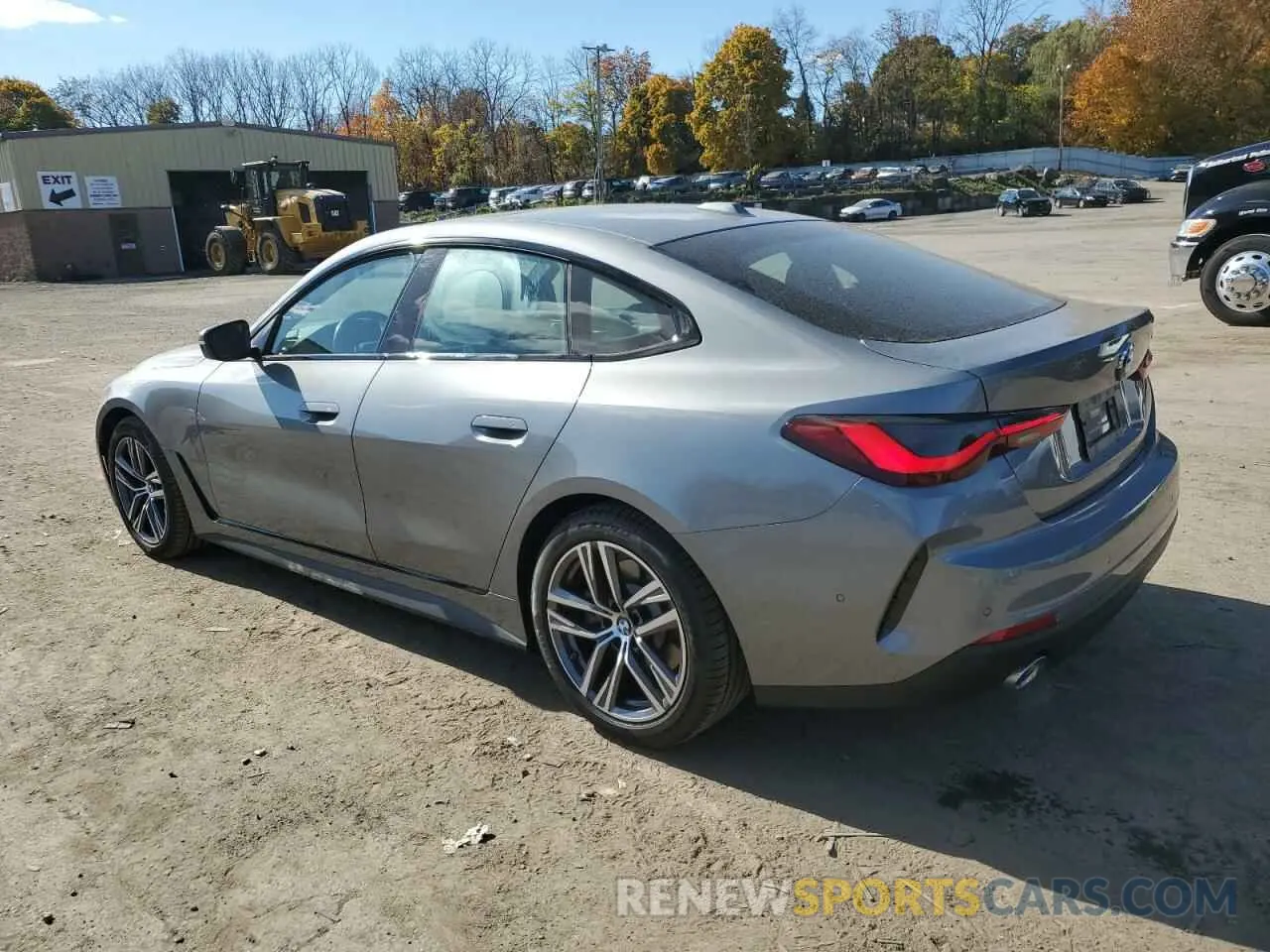 2 fotografías del automóvil dañado WBA63AV07NFM09890 BMW 4 SERIES 2022