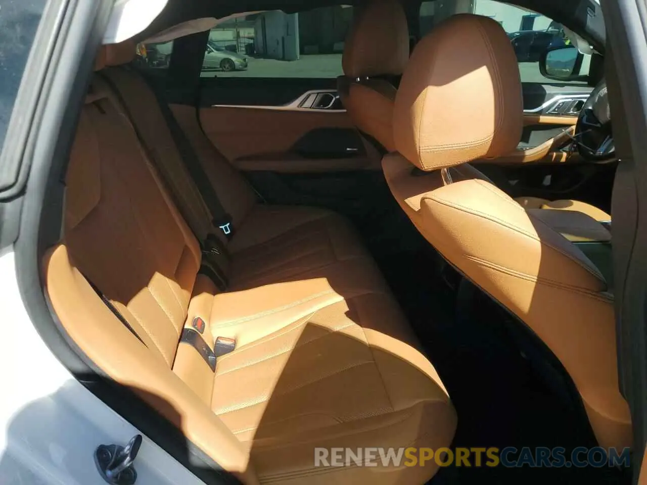11 fotografías del automóvil dañado WBA63AV09NFM36850 BMW 4 SERIES 2022
