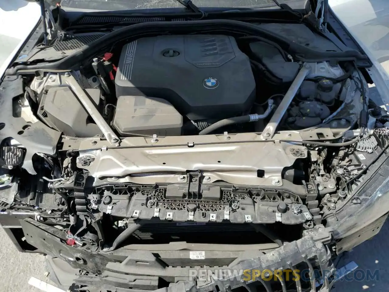 13 fotografías del automóvil dañado WBA63AV09NFM36850 BMW 4 SERIES 2022