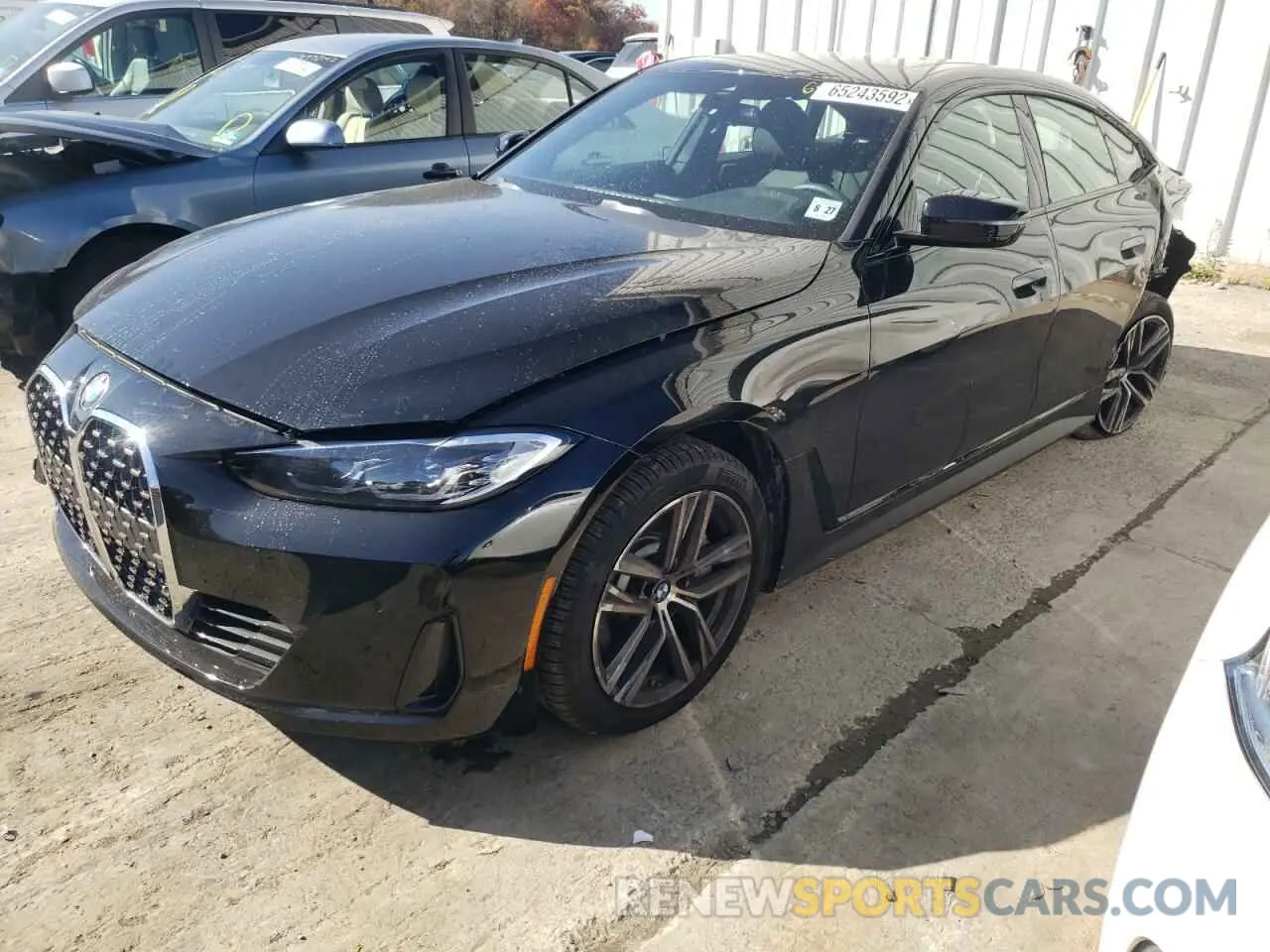 2 fotografías del automóvil dañado WBA73AV06PFN03976 BMW 4 SERIES 2023