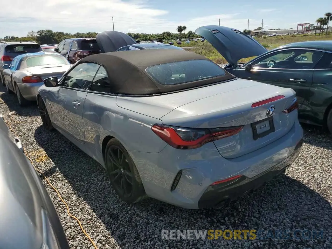 2 fotografías del automóvil dañado WBA23AT01RCN22016 BMW 4 SERIES 2024