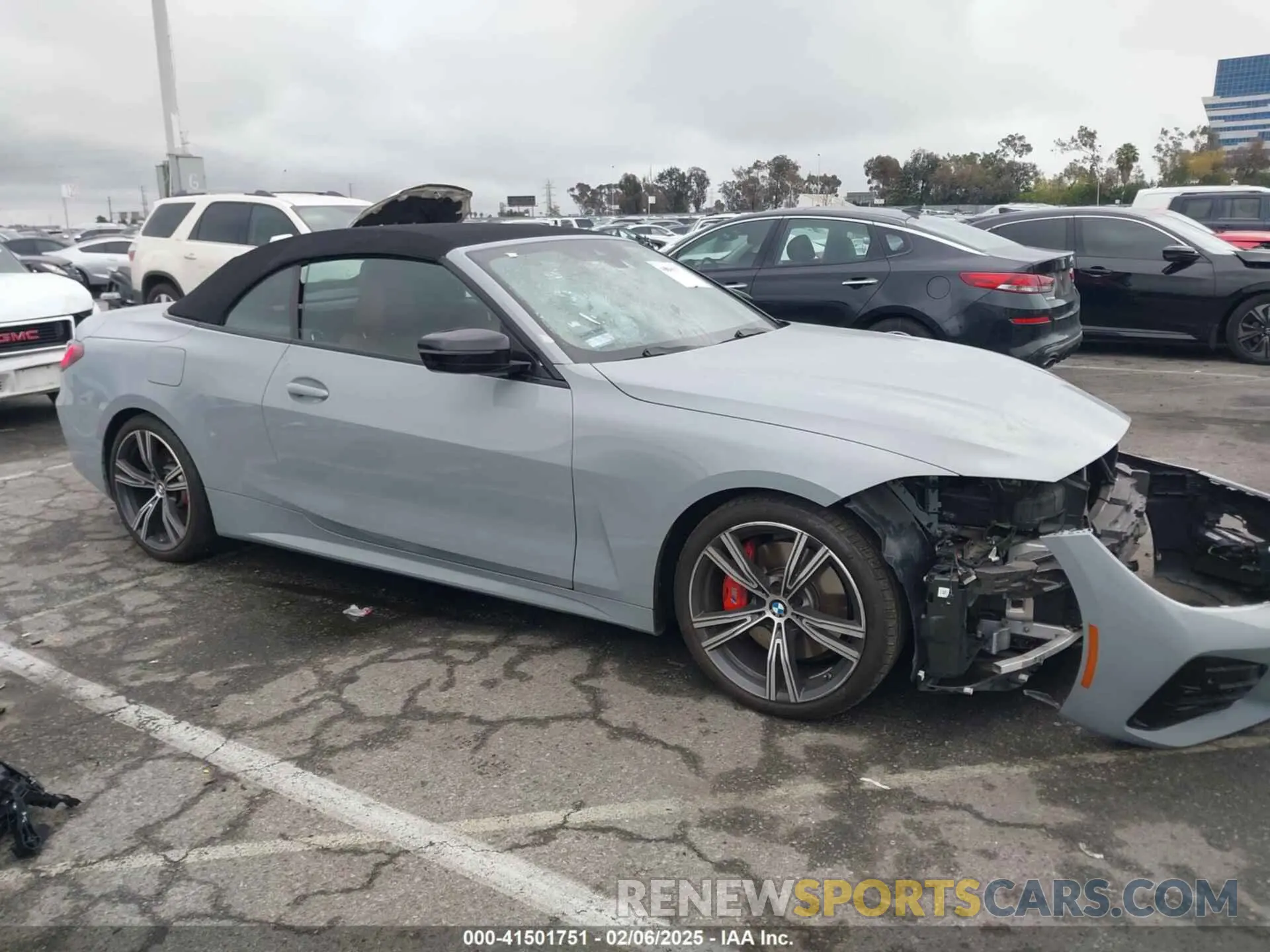 14 fotografías del automóvil dañado WBA23AT03RCP22962 BMW 4 SERIES 2024