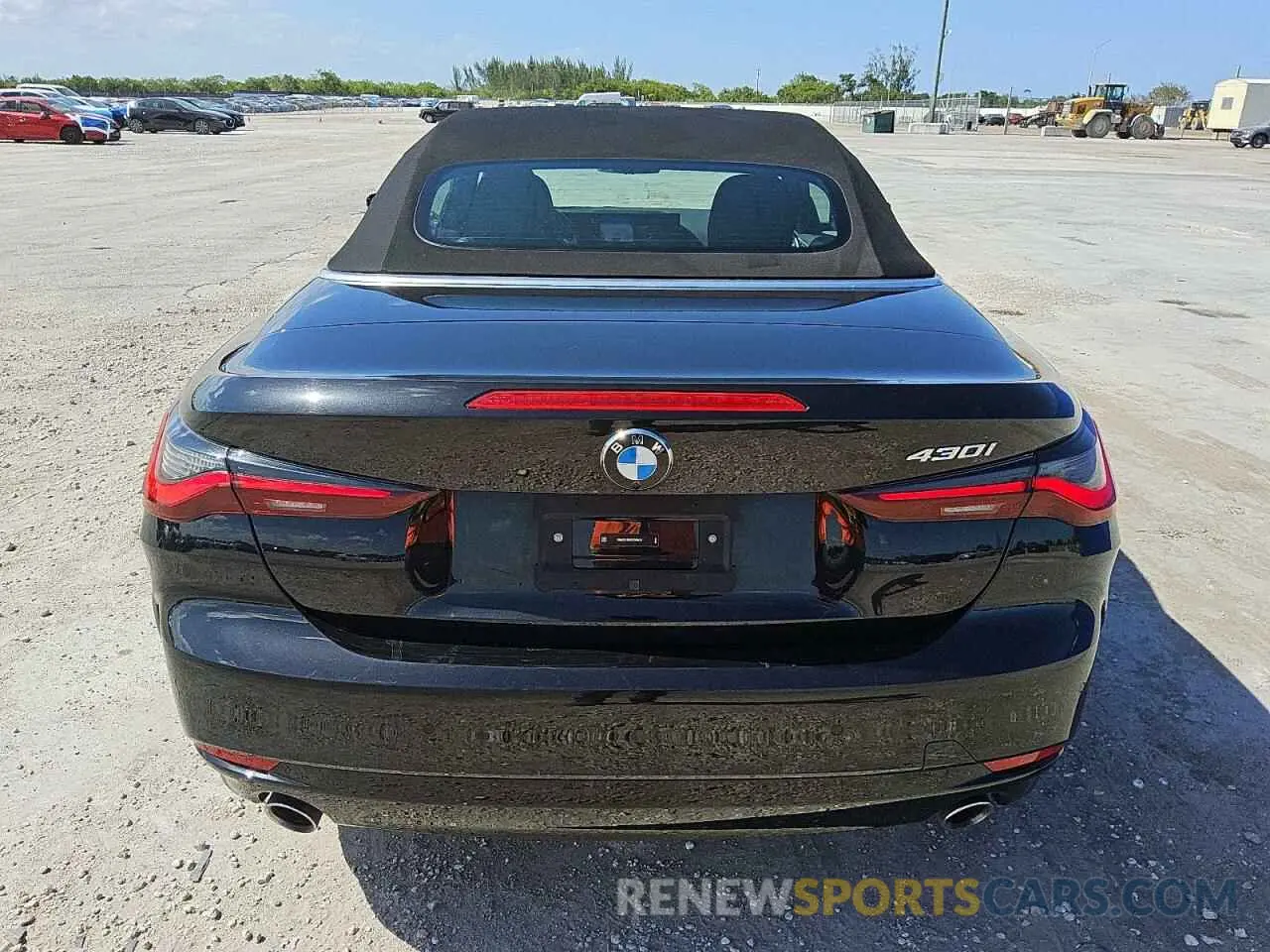 6 fotografías del automóvil dañado WBA23AT04RCR69424 BMW 4 SERIES 2024