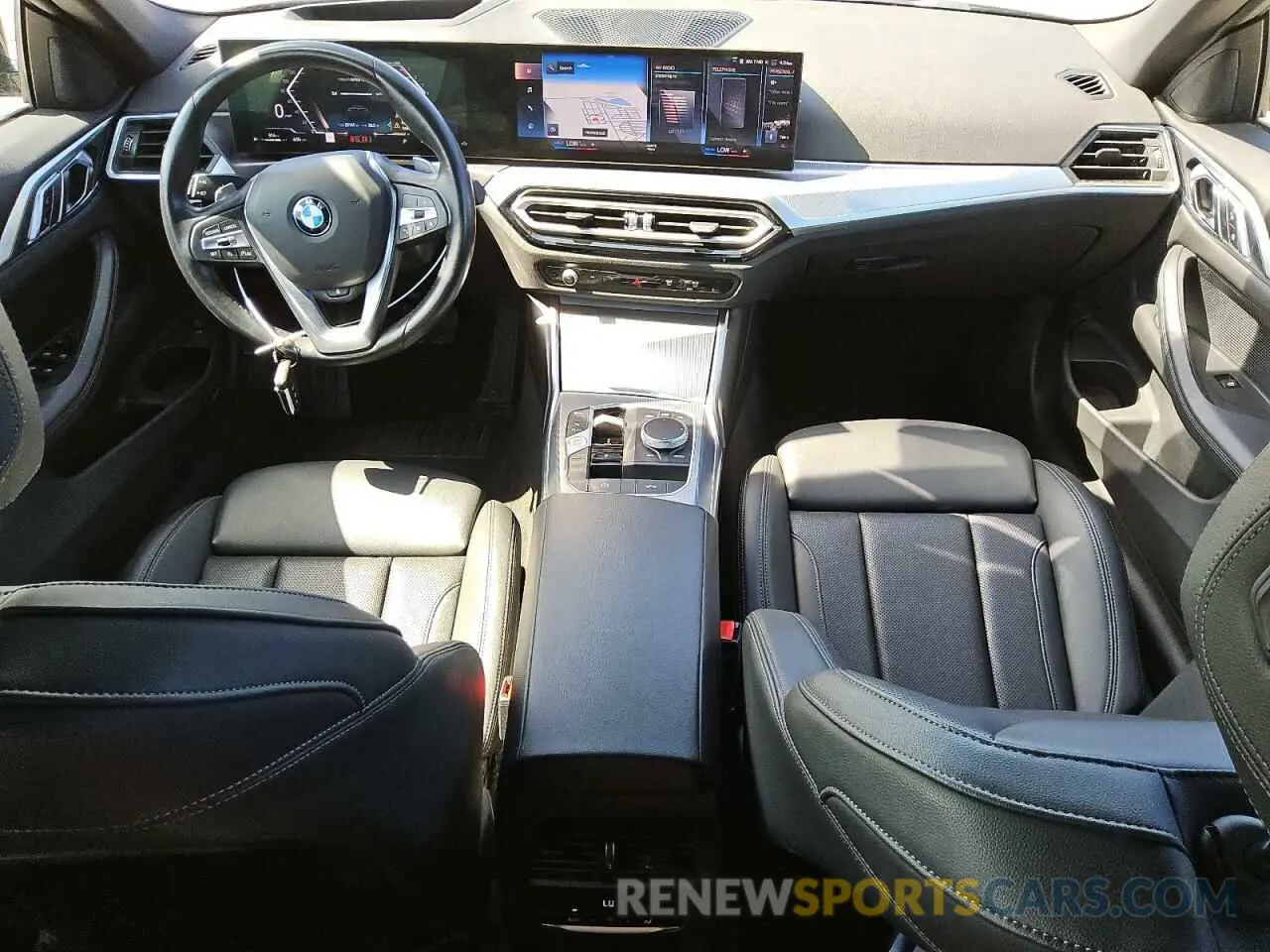8 fotografías del automóvil dañado WBA23AT04RCR69424 BMW 4 SERIES 2024