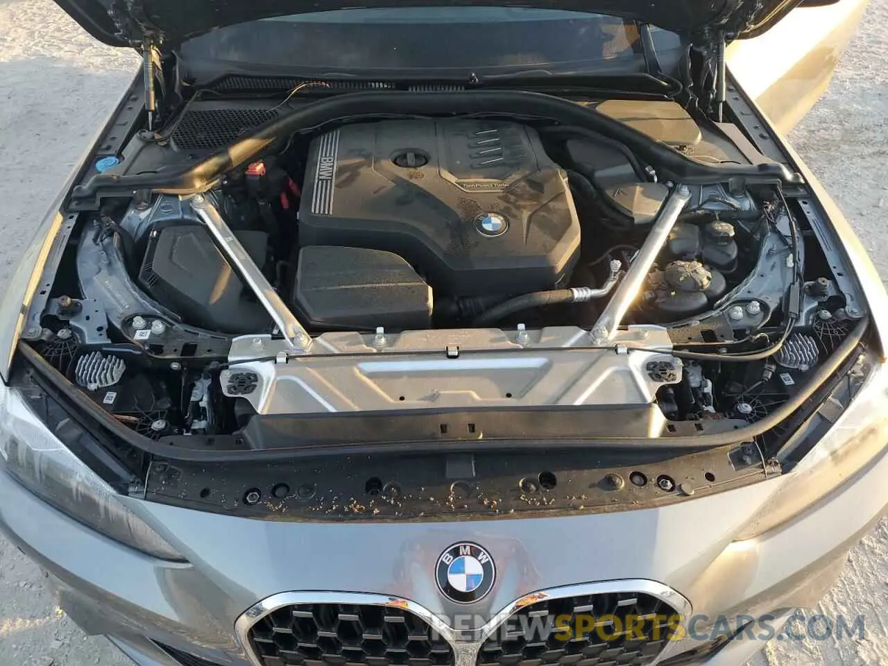 11 fotografías del automóvil dañado WBA43AT08RCR75672 BMW 4 SERIES 2024