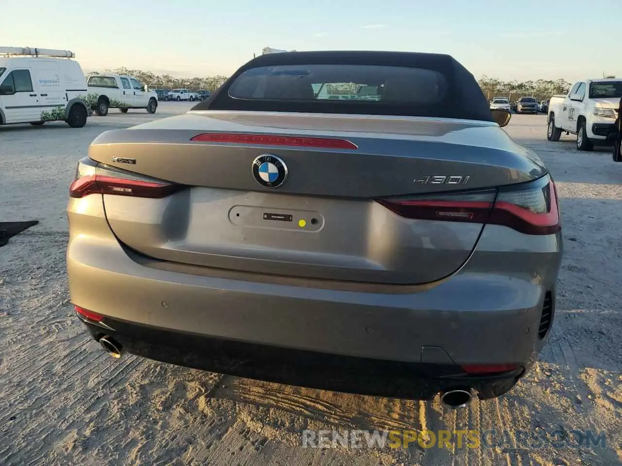 6 fotografías del automóvil dañado WBA43AT08RCR75672 BMW 4 SERIES 2024