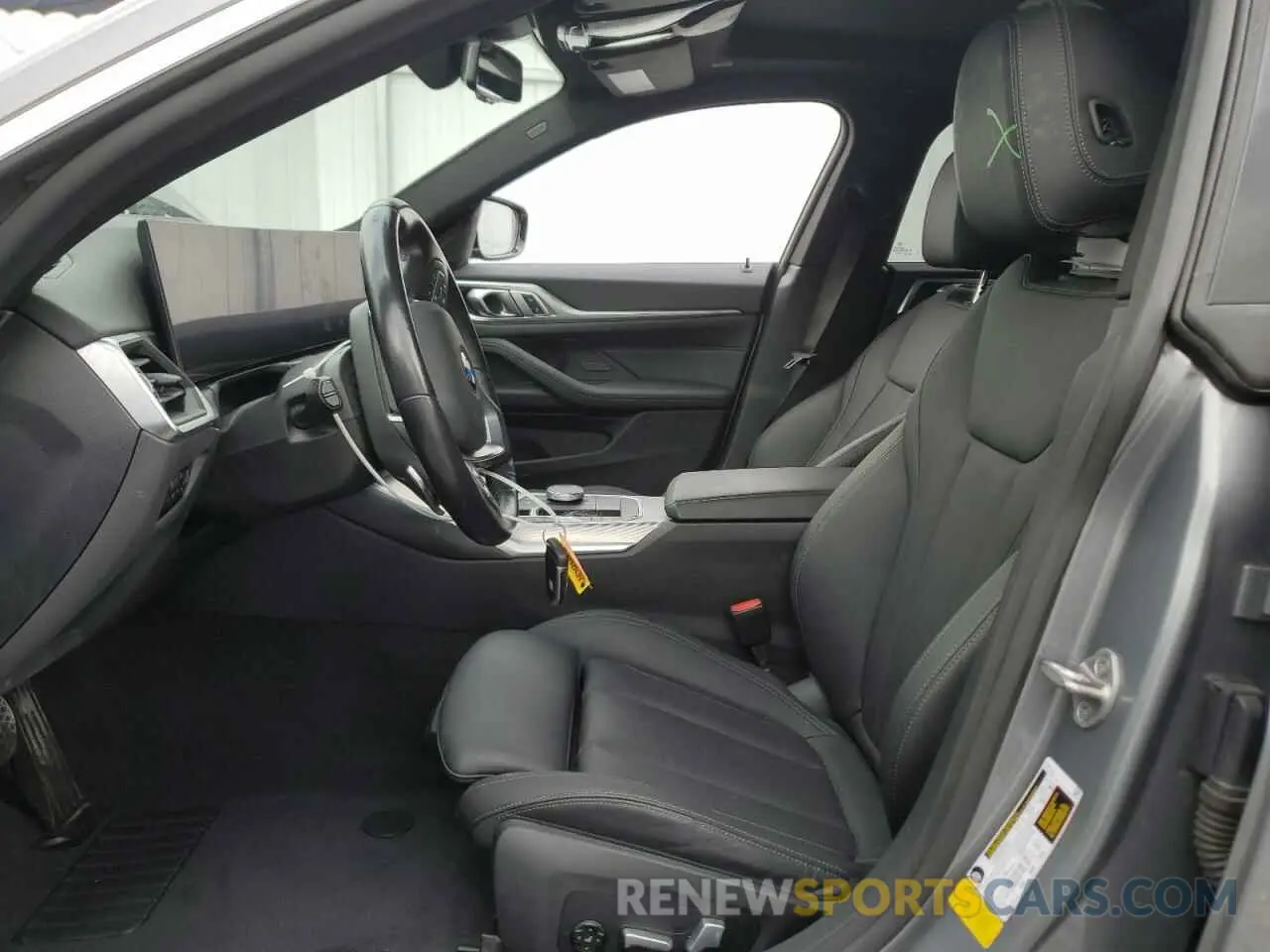 7 fotografías del automóvil dañado WBA63AV00RFR54092 BMW 4 SERIES 2024