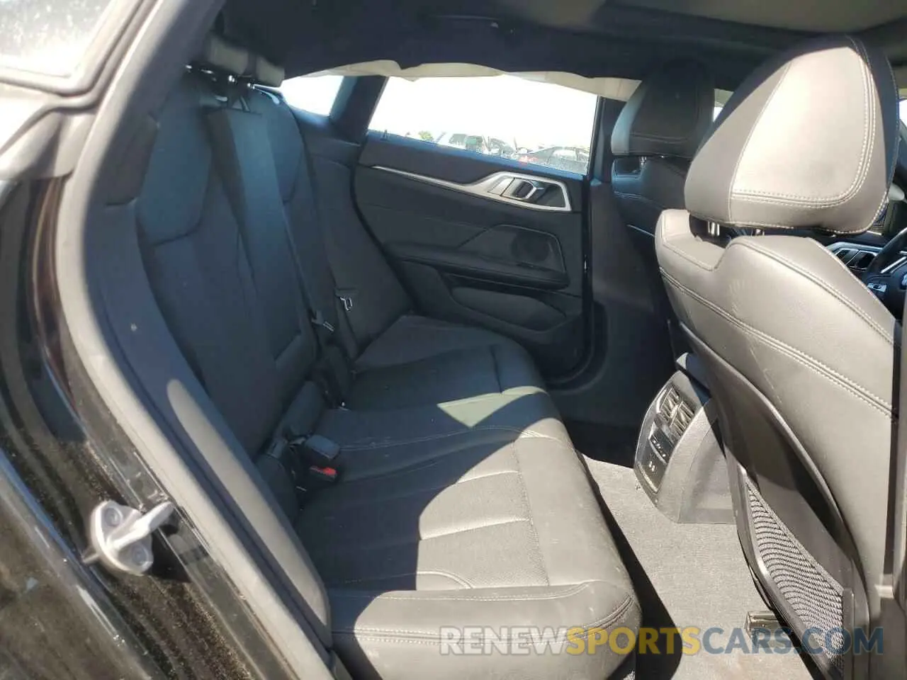10 fotografías del automóvil dañado WBA63AV00RFS90506 BMW 4 SERIES 2024