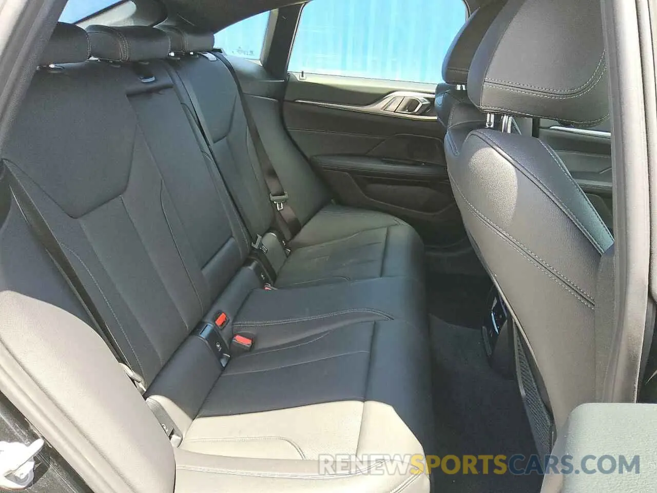 10 fotografías del automóvil dañado WBA63AV00RFT13010 BMW 4 SERIES 2024