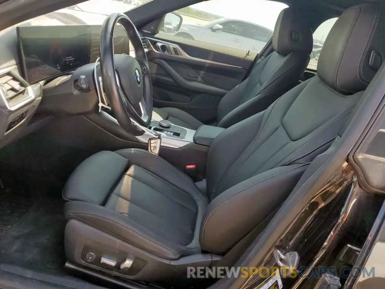 7 fotografías del automóvil dañado WBA63AV01RFP84678 BMW 4 SERIES 2024