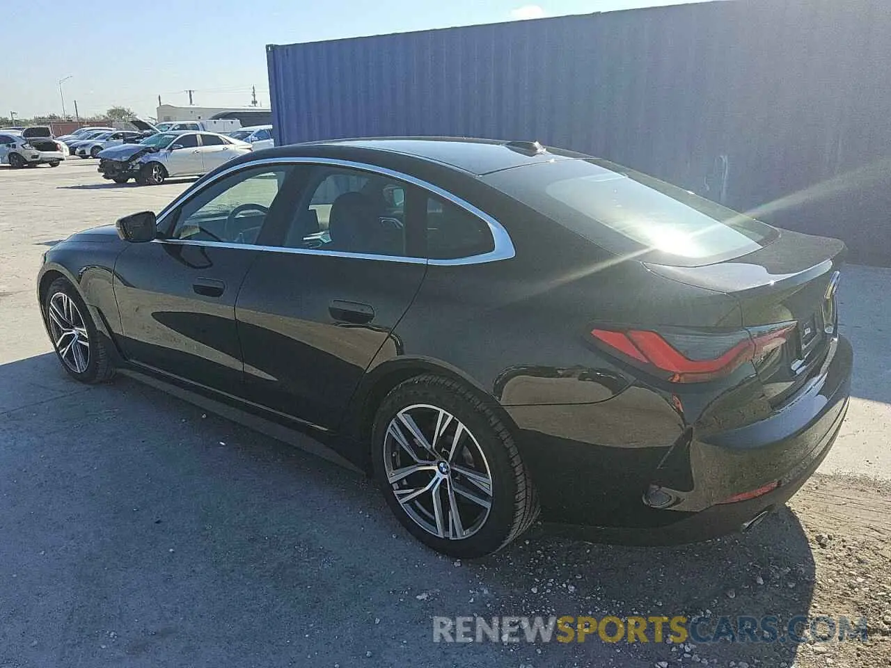 2 fotografías del automóvil dañado WBA63AV03RFS91021 BMW 4 SERIES 2024