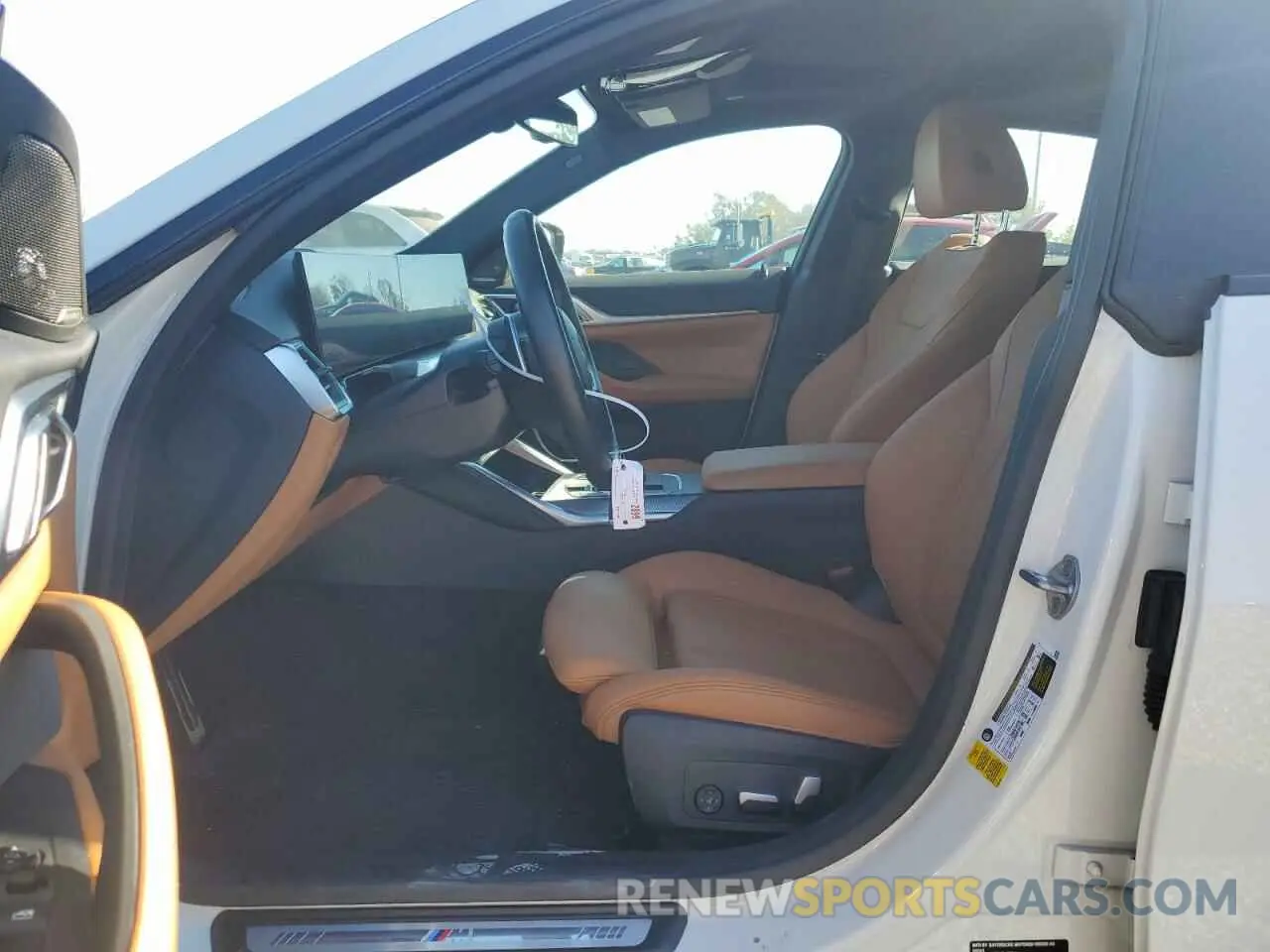 7 fotografías del automóvil dañado WBA63AV07RFR81032 BMW 4 SERIES 2024