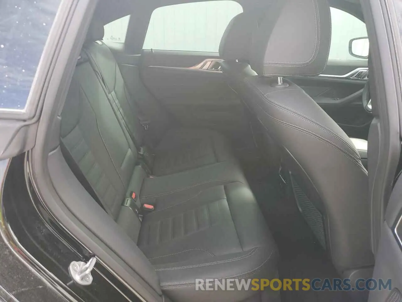 10 fotografías del automóvil dañado WBA73AV00RFT44343 BMW 4 SERIES 2024