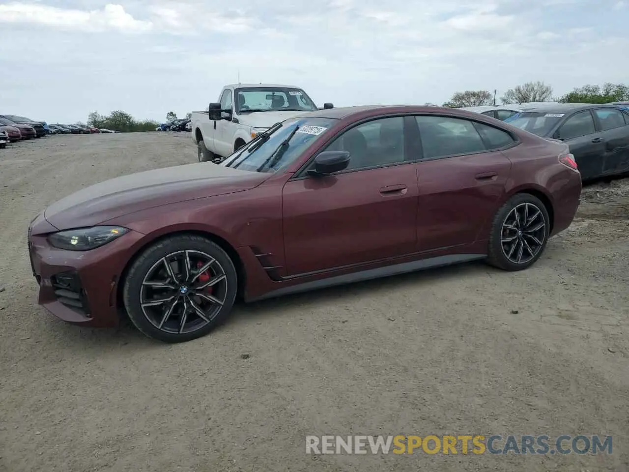 1 fotografías del automóvil dañado WBA73AV07RFR97042 BMW 4 SERIES 2024