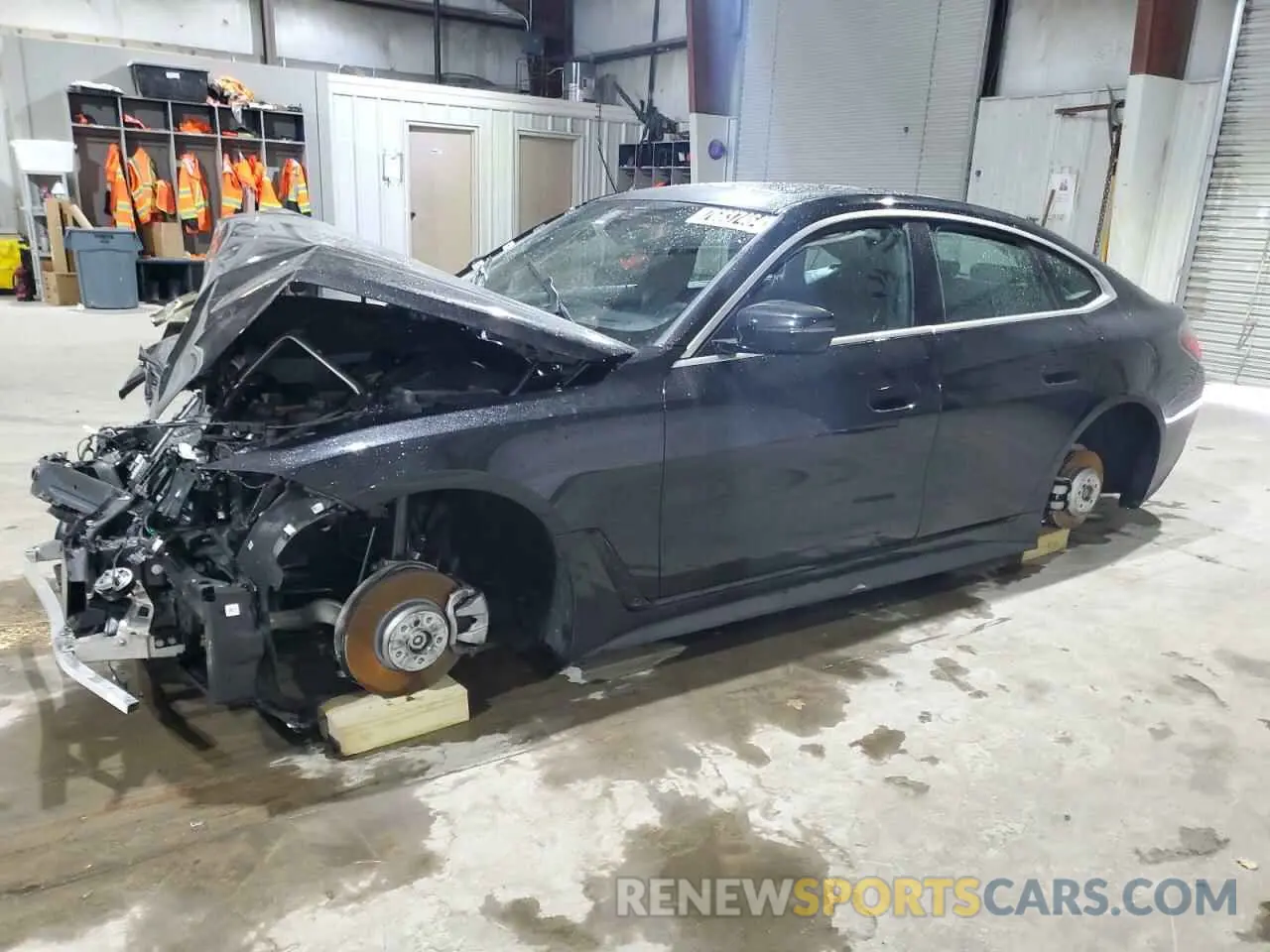 1 fotografías del automóvil dañado WBA73AV0XRFT26027 BMW 4 SERIES 2024