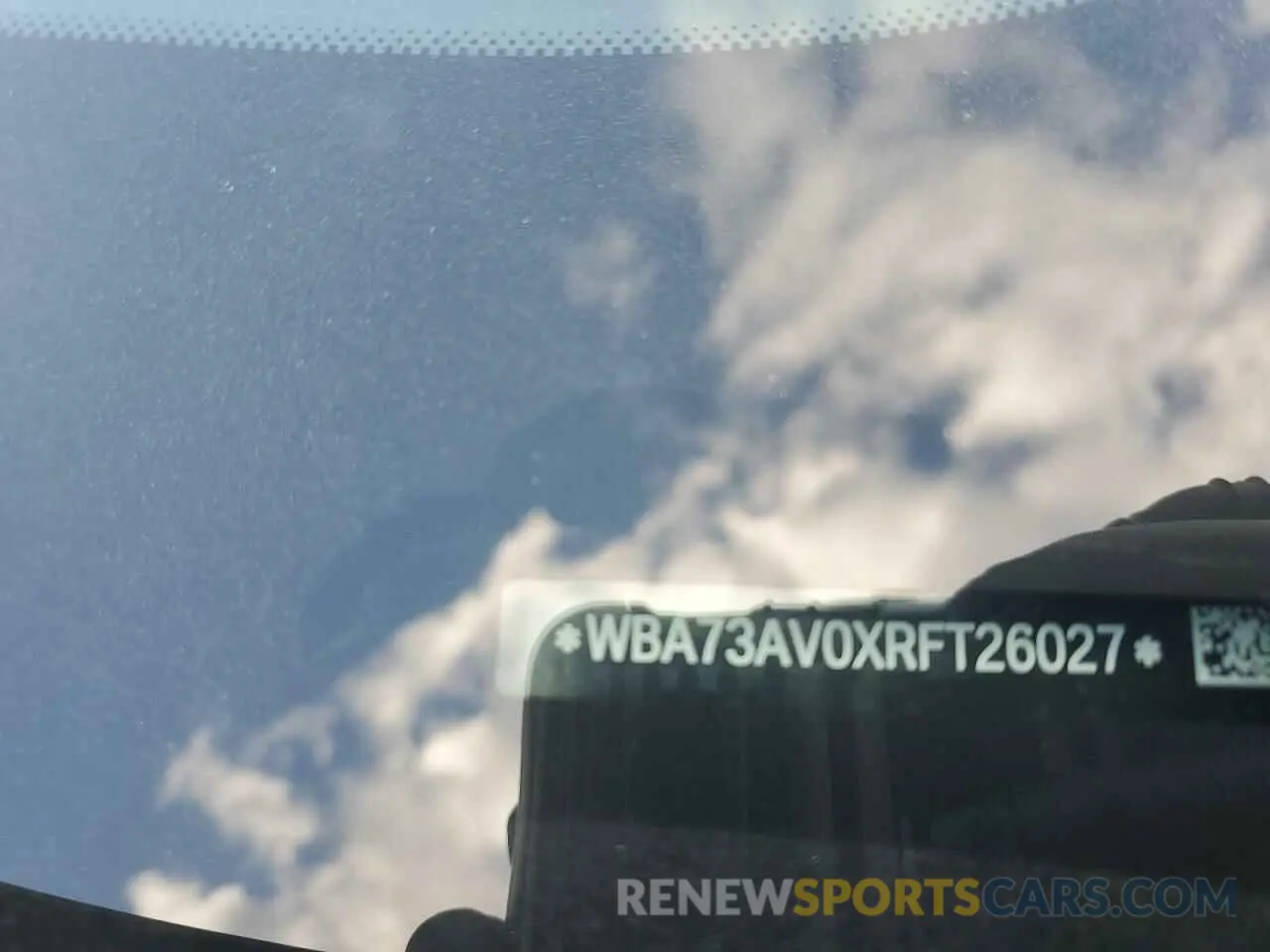 12 fotografías del automóvil dañado WBA73AV0XRFT26027 BMW 4 SERIES 2024
