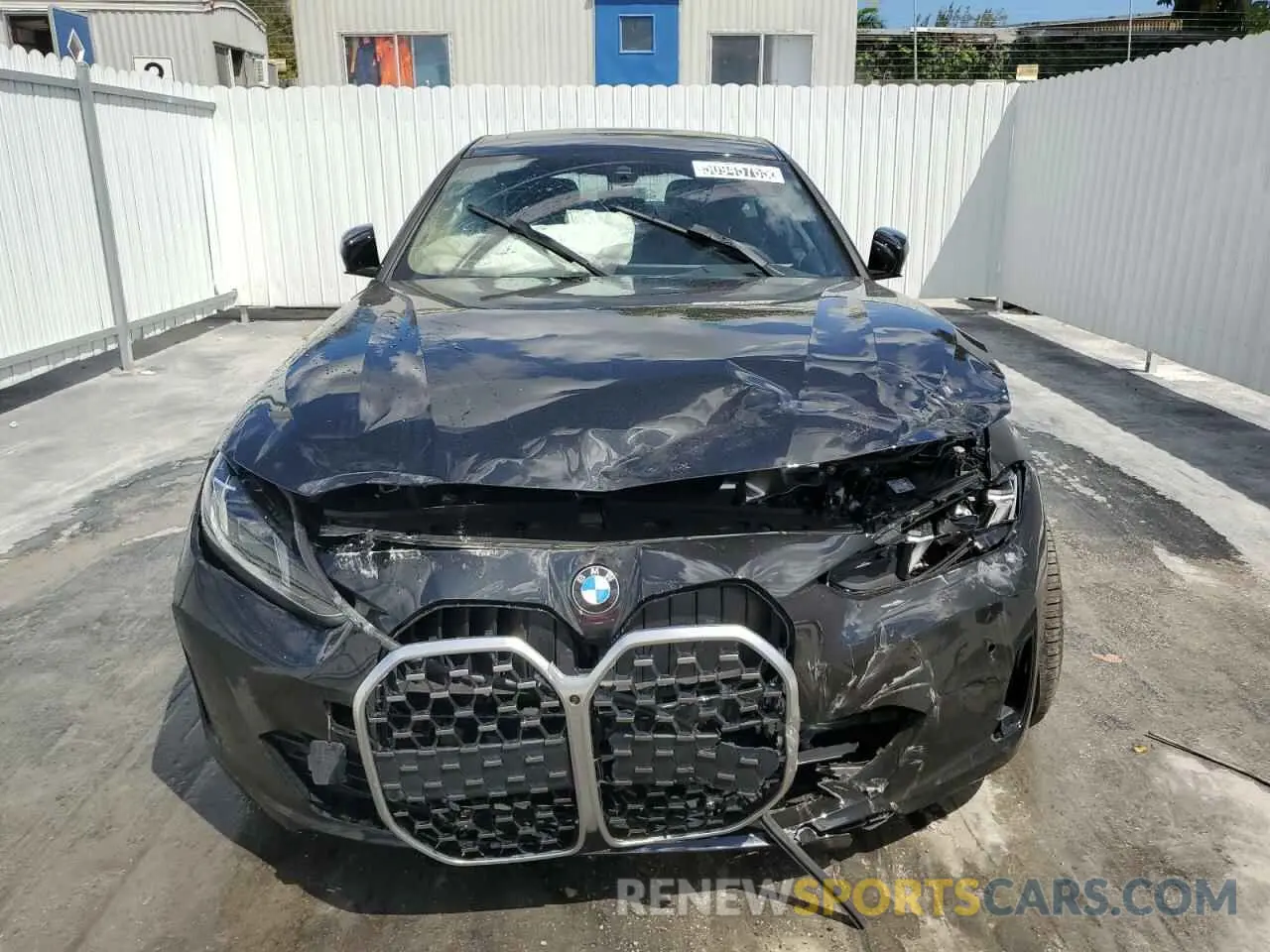 5 fotografías del automóvil dañado WBA23FB07SFT88521 BMW 4 SERIES 2025
