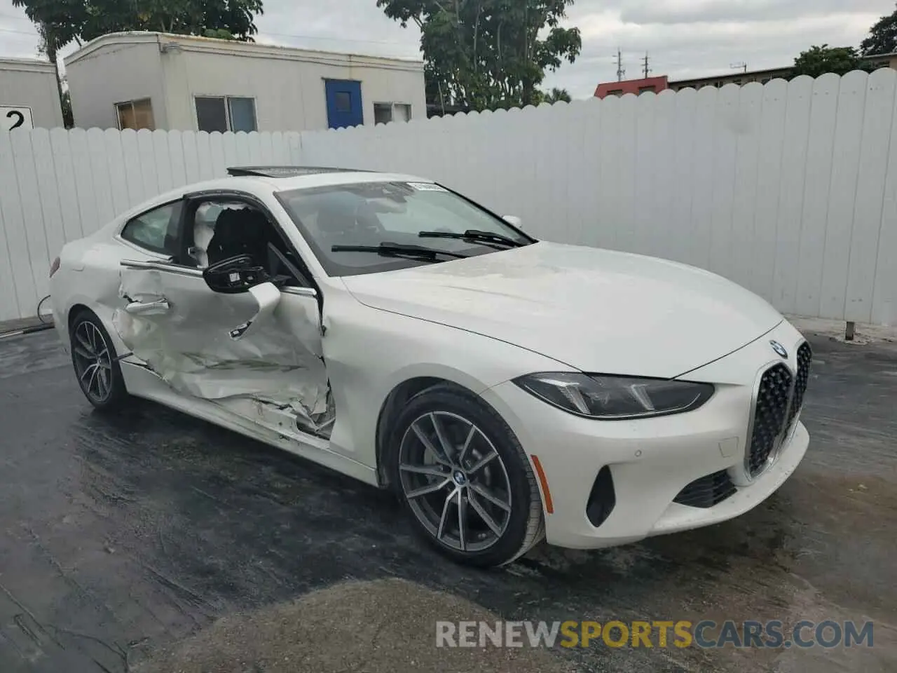 4 fotografías del automóvil dañado WBA43DA05SCS88840 BMW 4 SERIES 2025