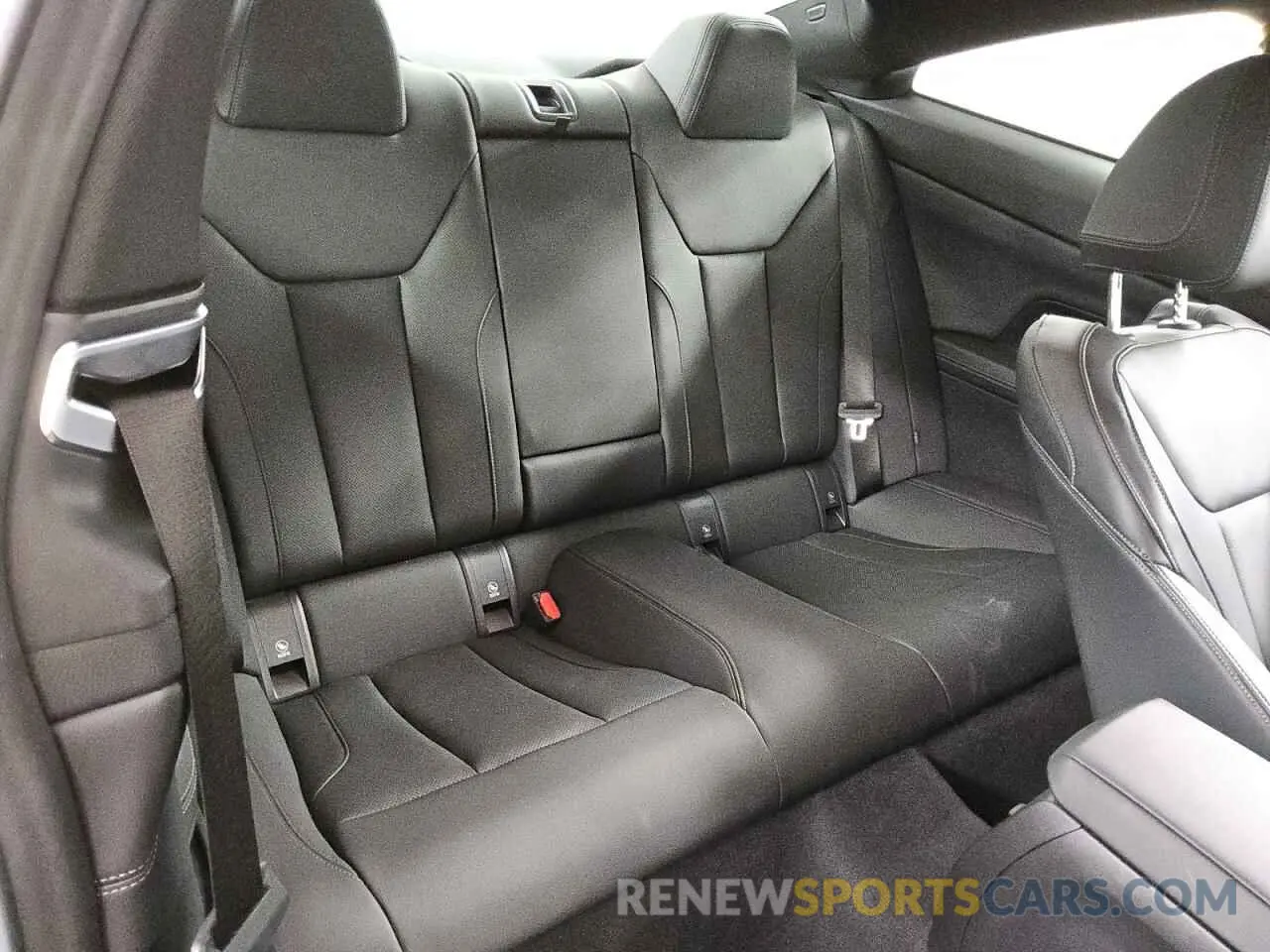 10 fotografías del automóvil dañado WBA63DA05SCT09632 BMW 4 SERIES 2025