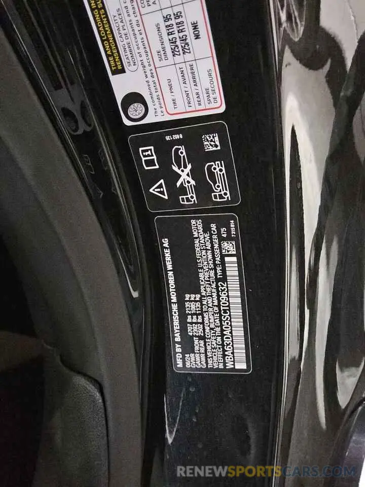 12 fotografías del automóvil dañado WBA63DA05SCT09632 BMW 4 SERIES 2025
