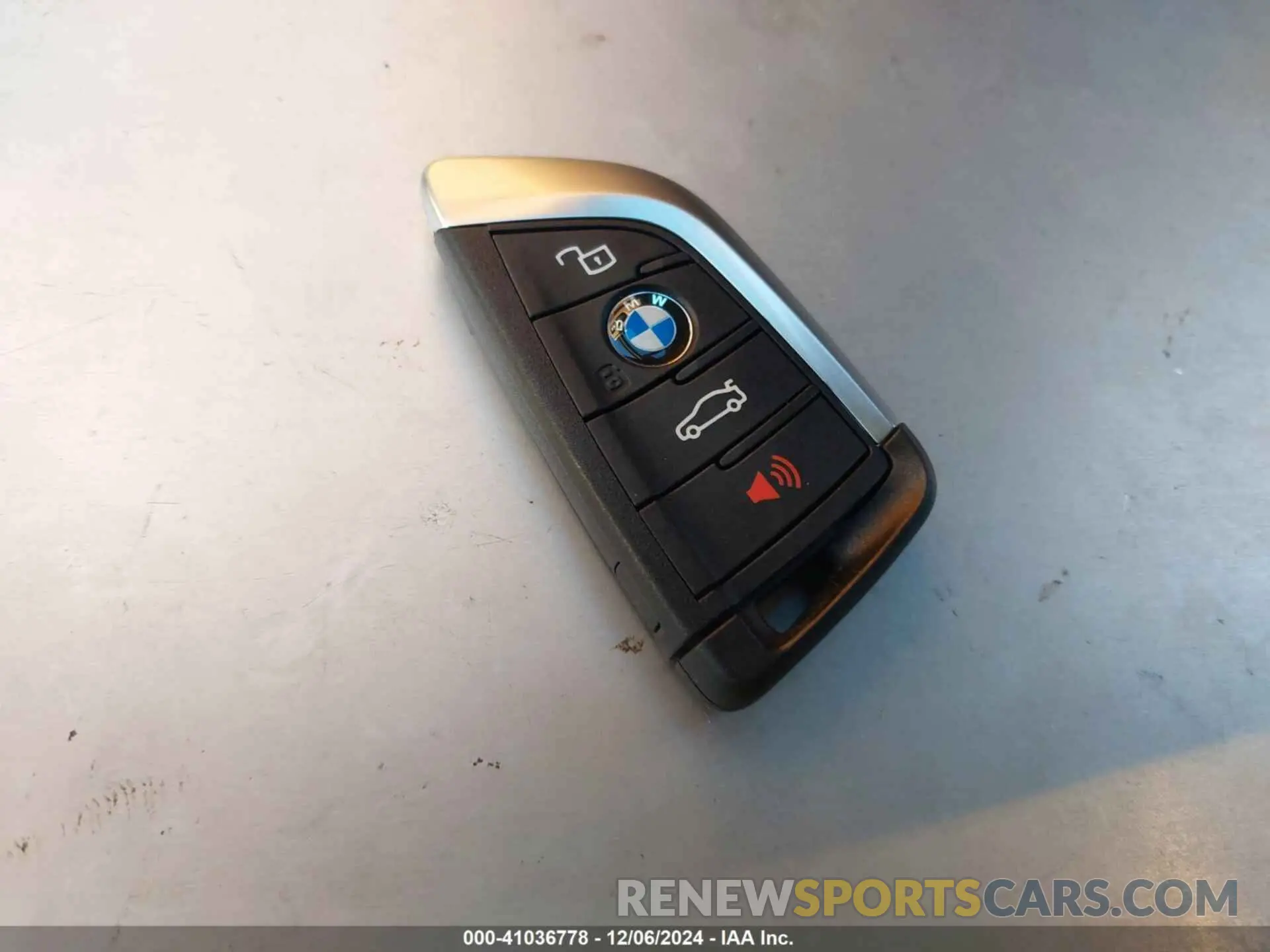 11 fotografías del automóvil dañado WBA63DB03SCT63378 BMW 4 SERIES 2025