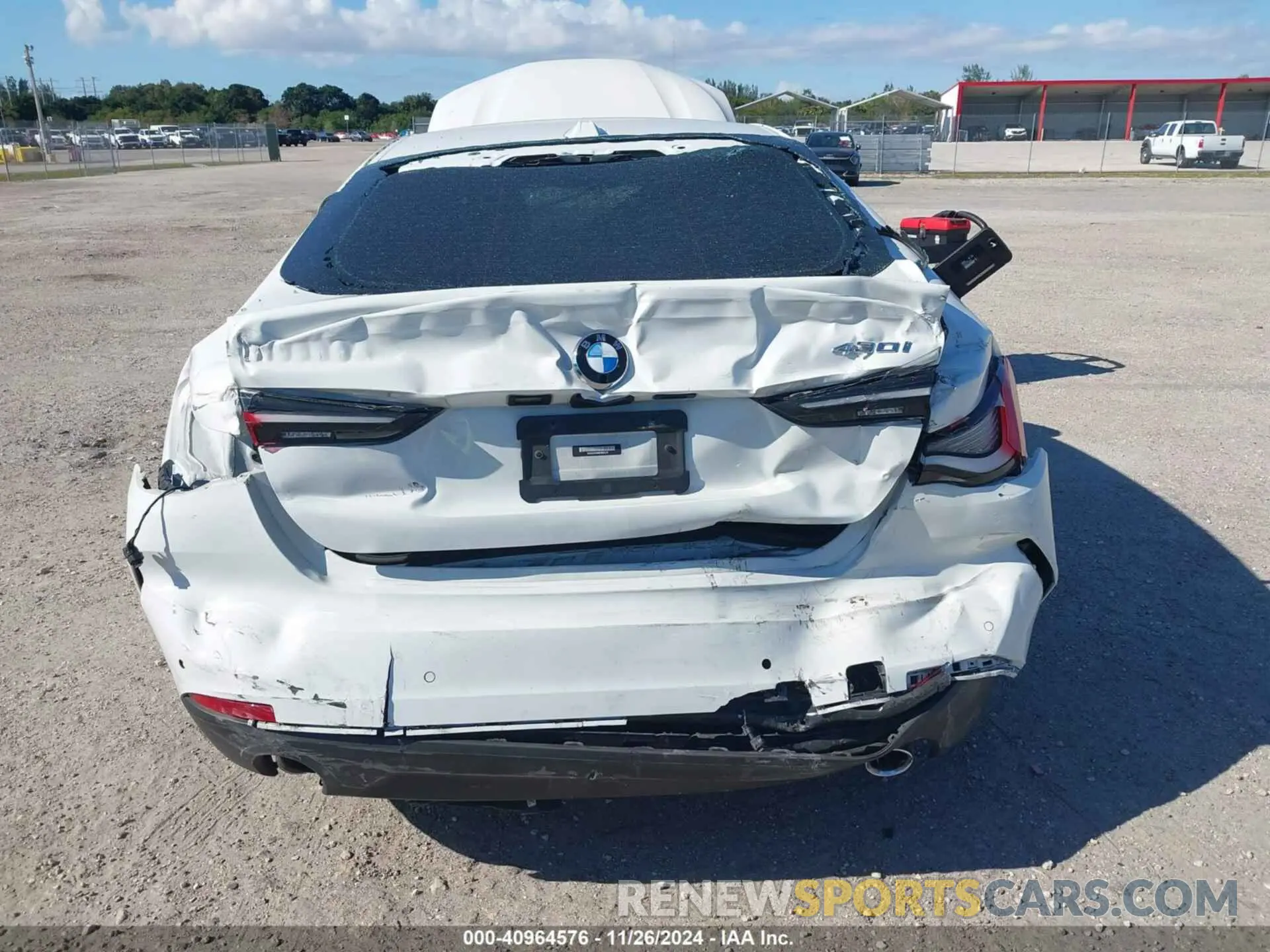 6 fotografías del automóvil dañado WBA63AV08RFR05318 BMW 4 SERIES GRAN COUPE 2024