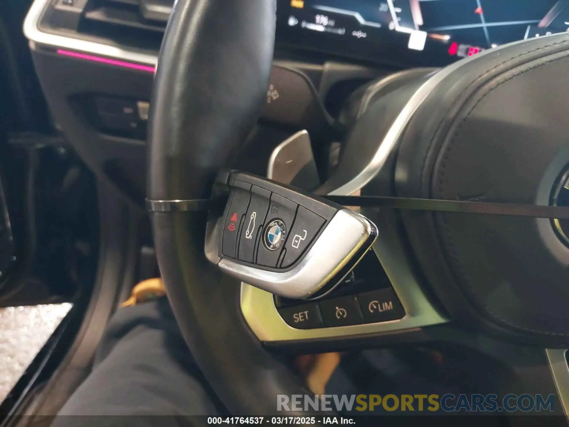 11 fotografías del automóvil dañado WBA73AV03RFR92792 BMW 4 SERIES GRAN COUPE 2024