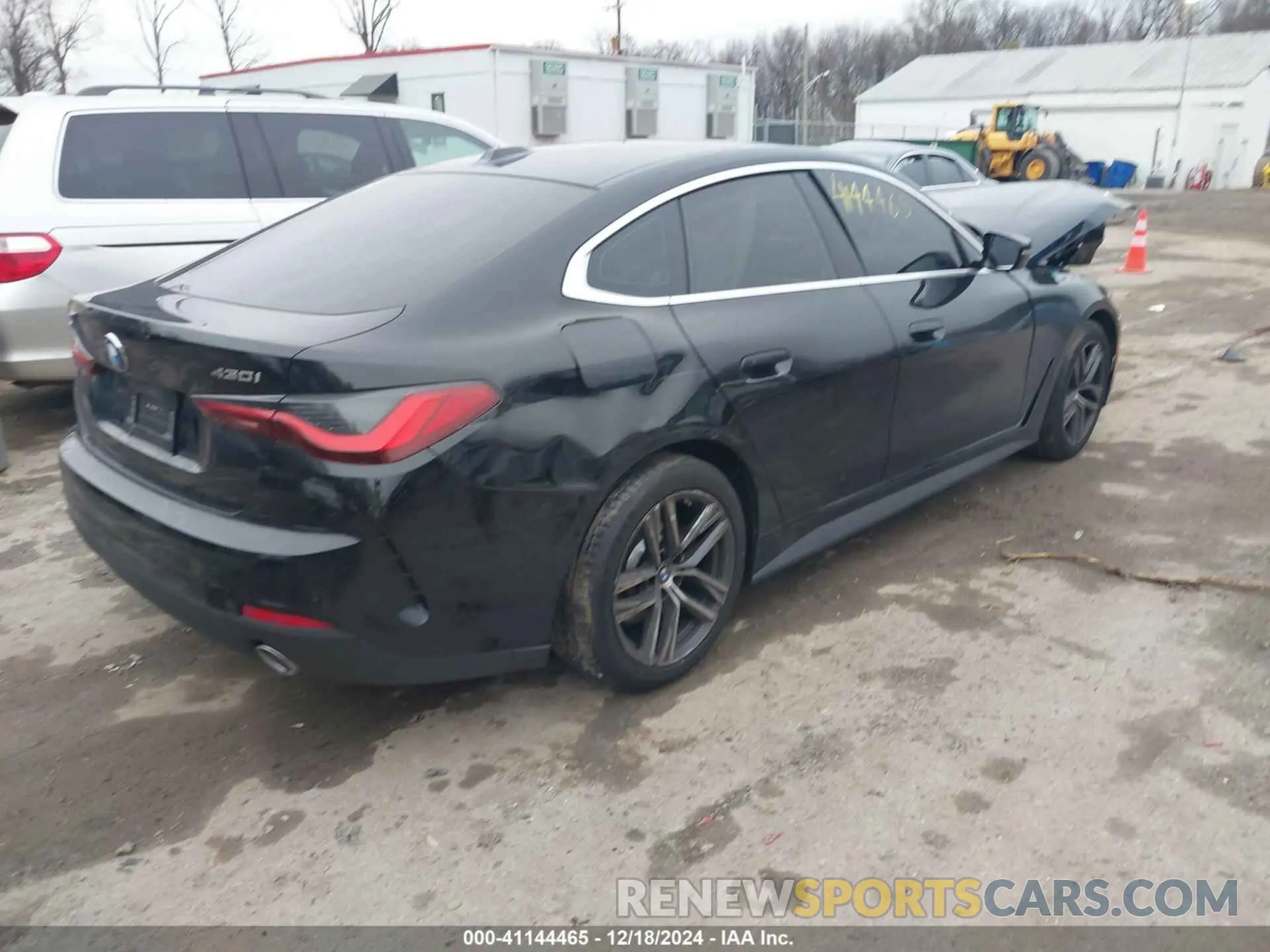 4 fotografías del automóvil dañado WBA73AV05RFS35389 BMW 4 SERIES GRAN COUPE 2024