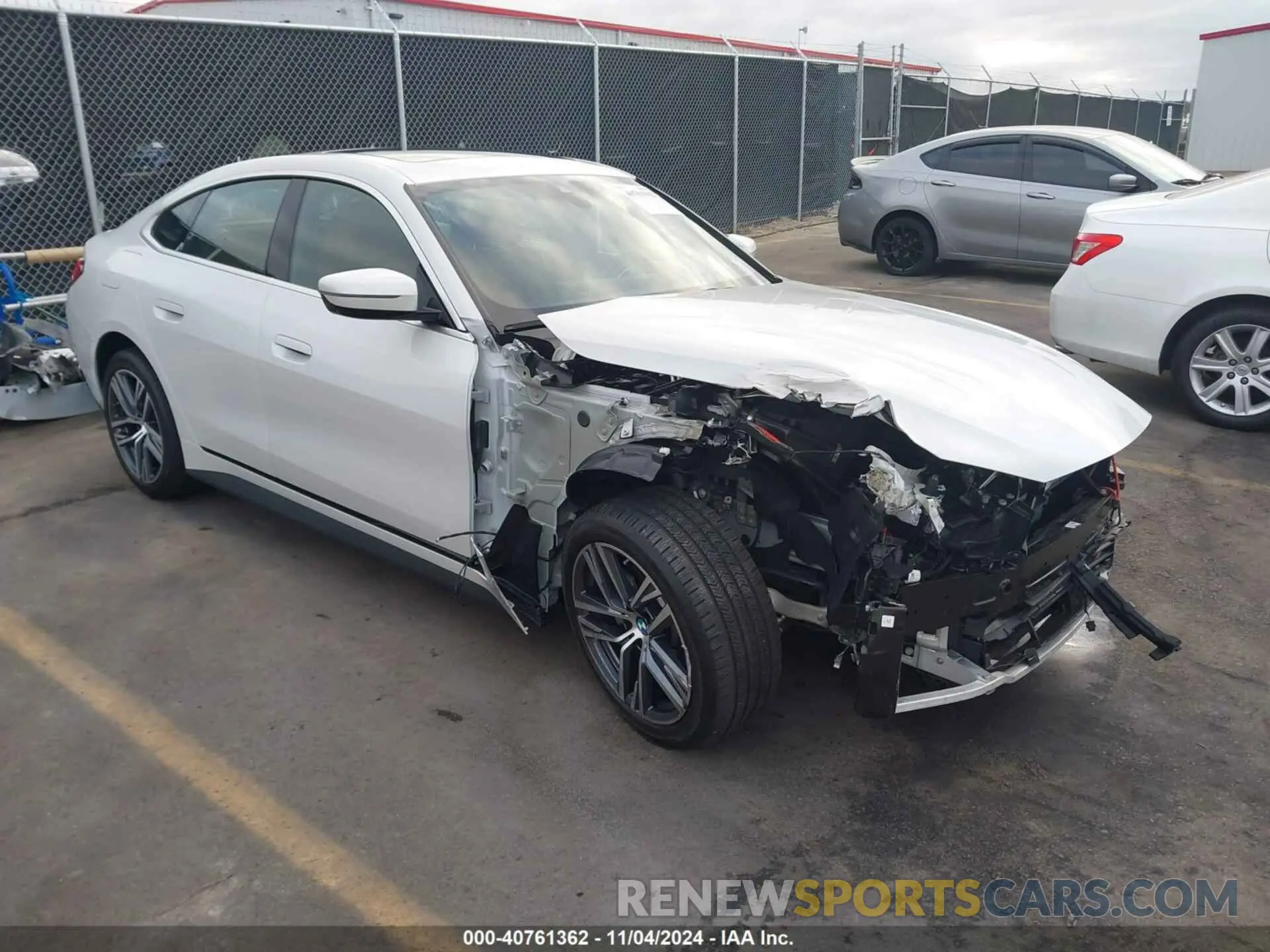 1 fotografías del automóvil dañado WBA73AV07RFR74392 BMW 4 SERIES GRAN COUPE 2024