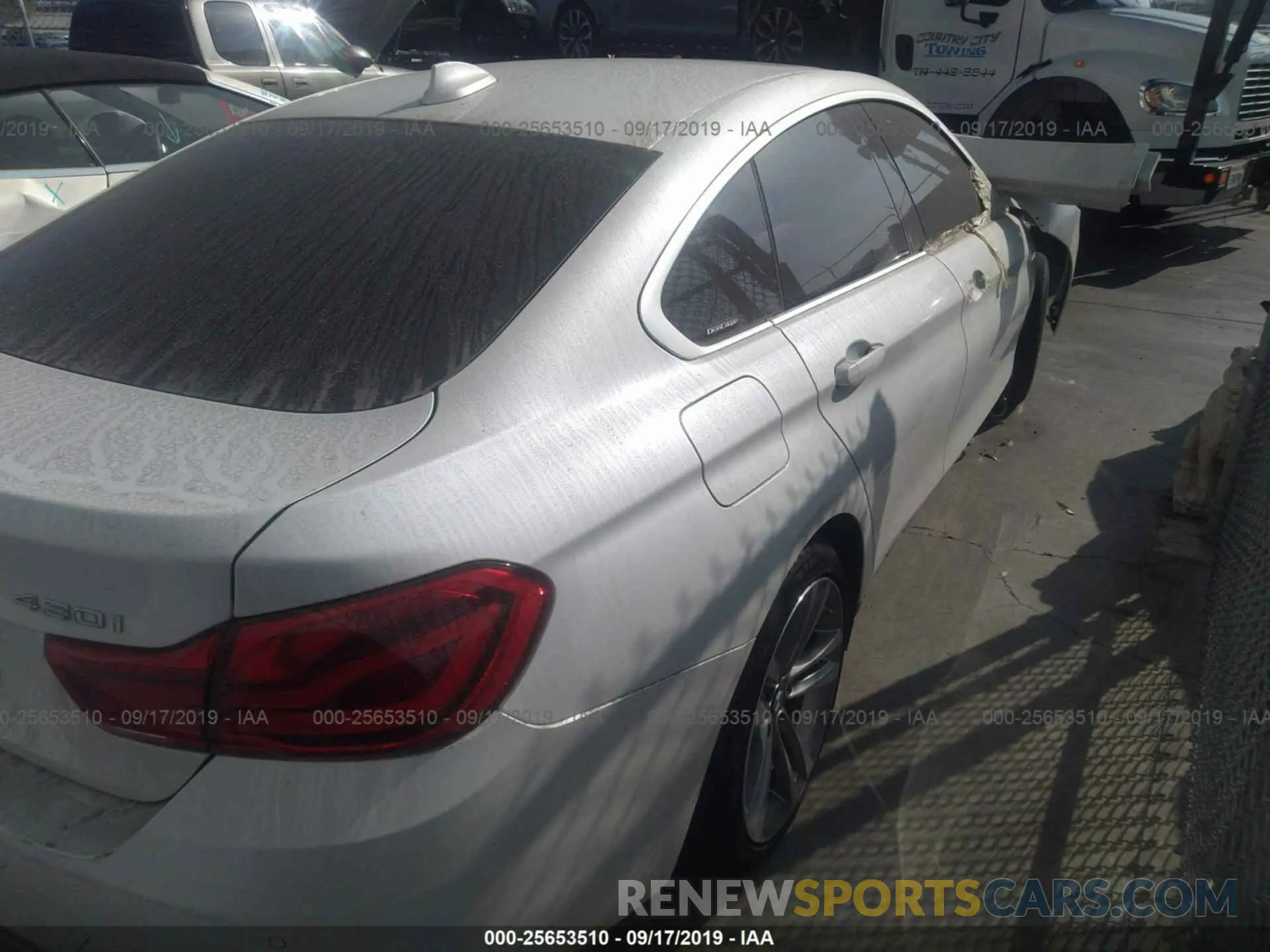 4 fotografías del automóvil dañado WBA4J1C56KBM18174 BMW 430I 2019