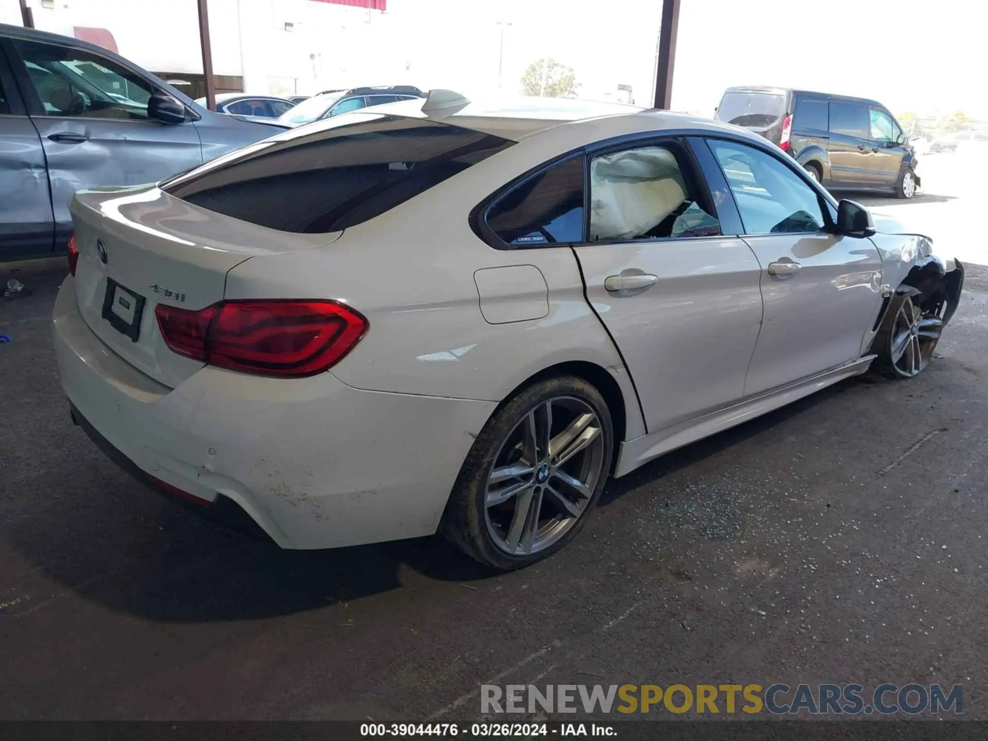 4 fotografías del automóvil dañado WBA4J1C58KBM18161 BMW 430I 2019