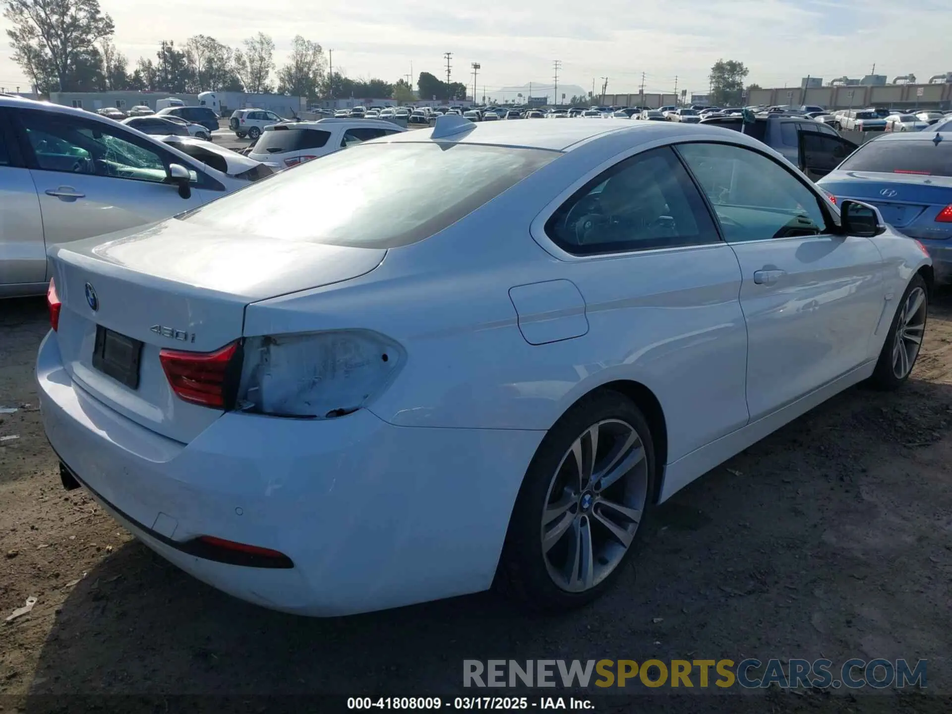 4 fotografías del automóvil dañado WBA4W3C53KAF92984 BMW 430I 2019