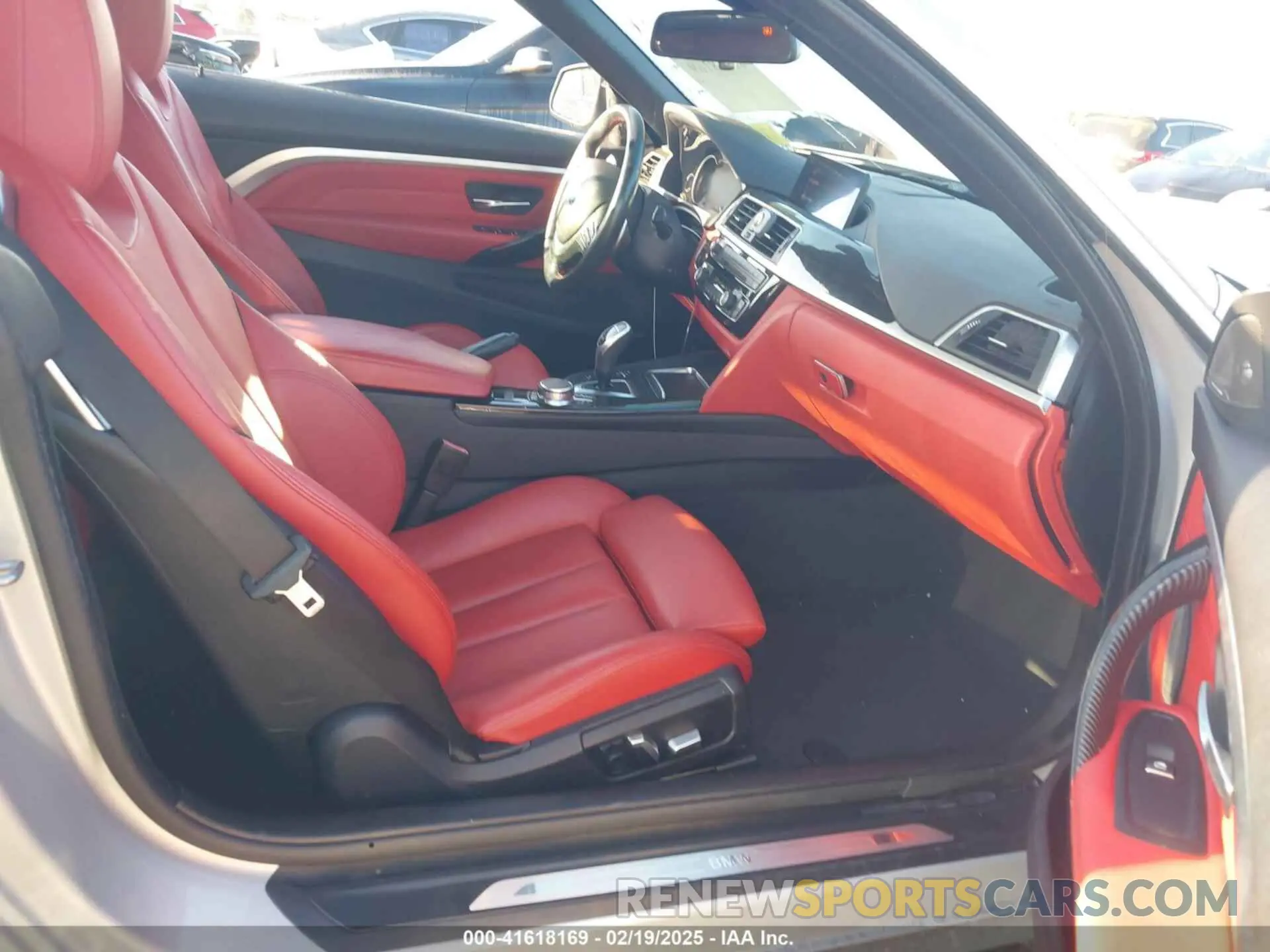 5 fotografías del automóvil dañado WBA4Z1C57KEE44535 BMW 430I 2019