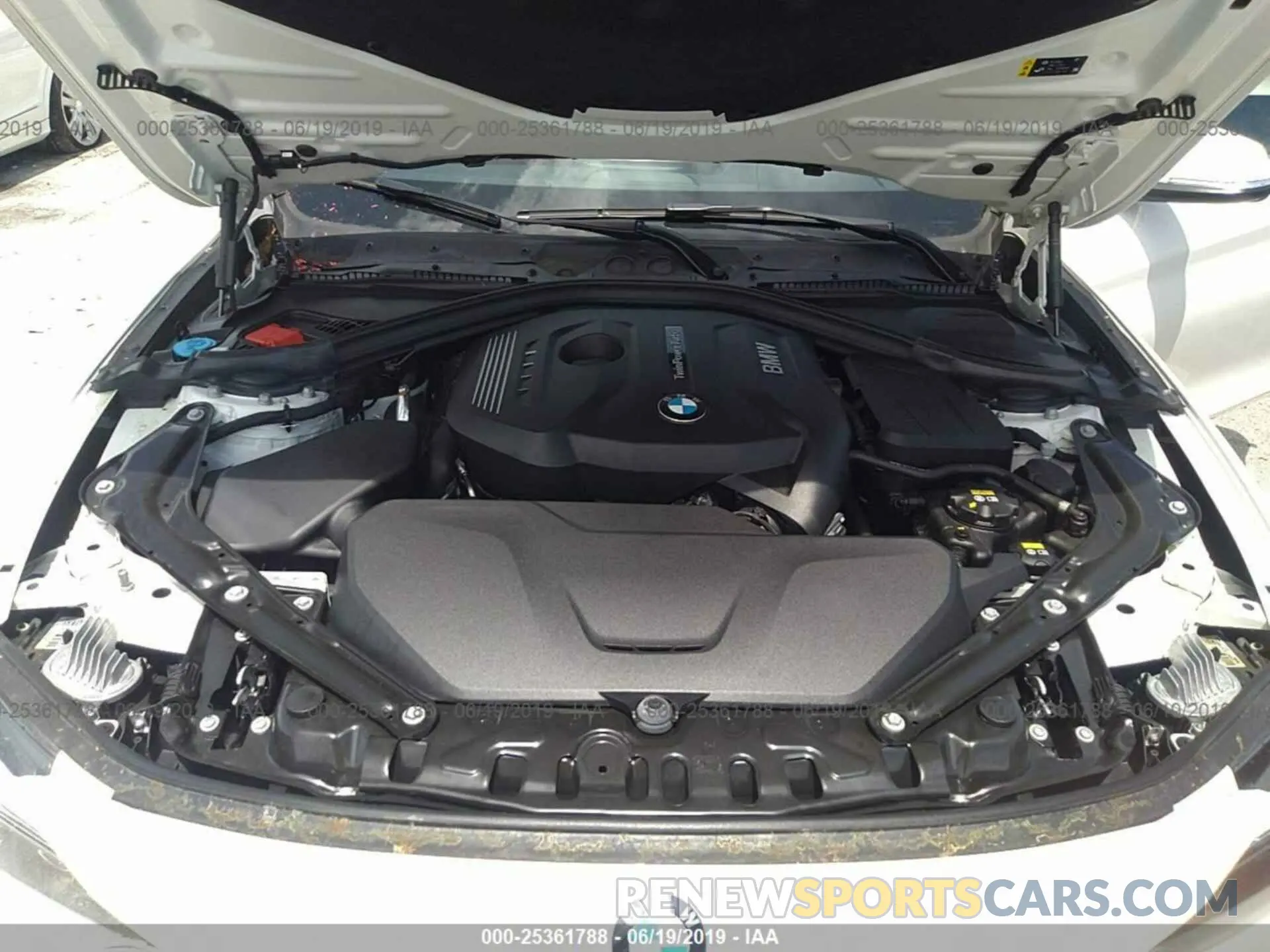 10 fotografías del automóvil dañado WBA4Z1C57KEE48973 BMW 430I 2019