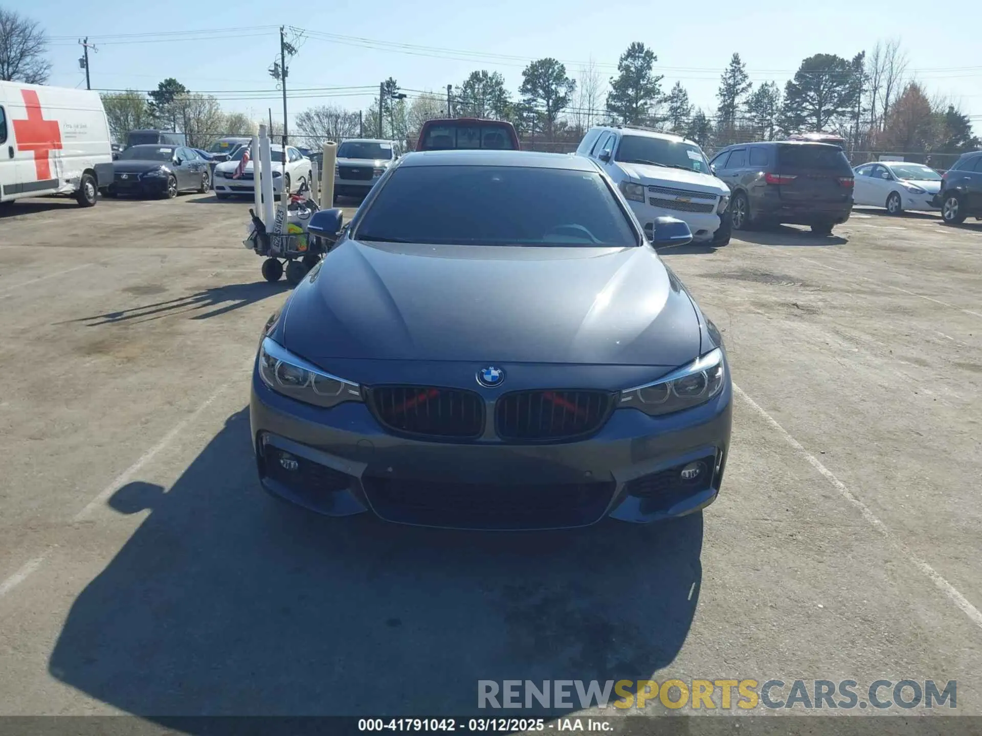 13 fotografías del automóvil dañado WBA4W3C00LFH55972 BMW 430I 2020
