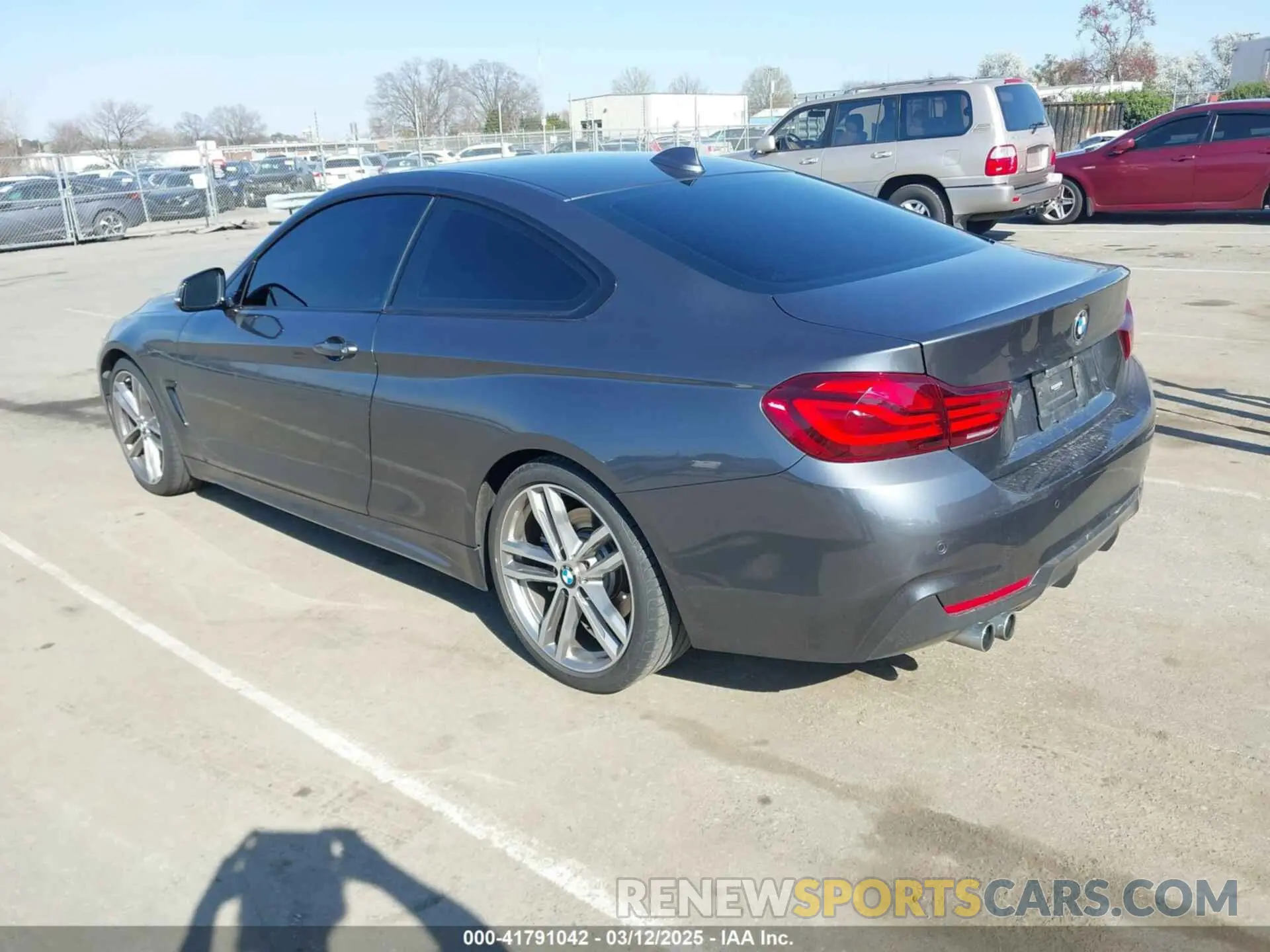 3 fotografías del automóvil dañado WBA4W3C00LFH55972 BMW 430I 2020