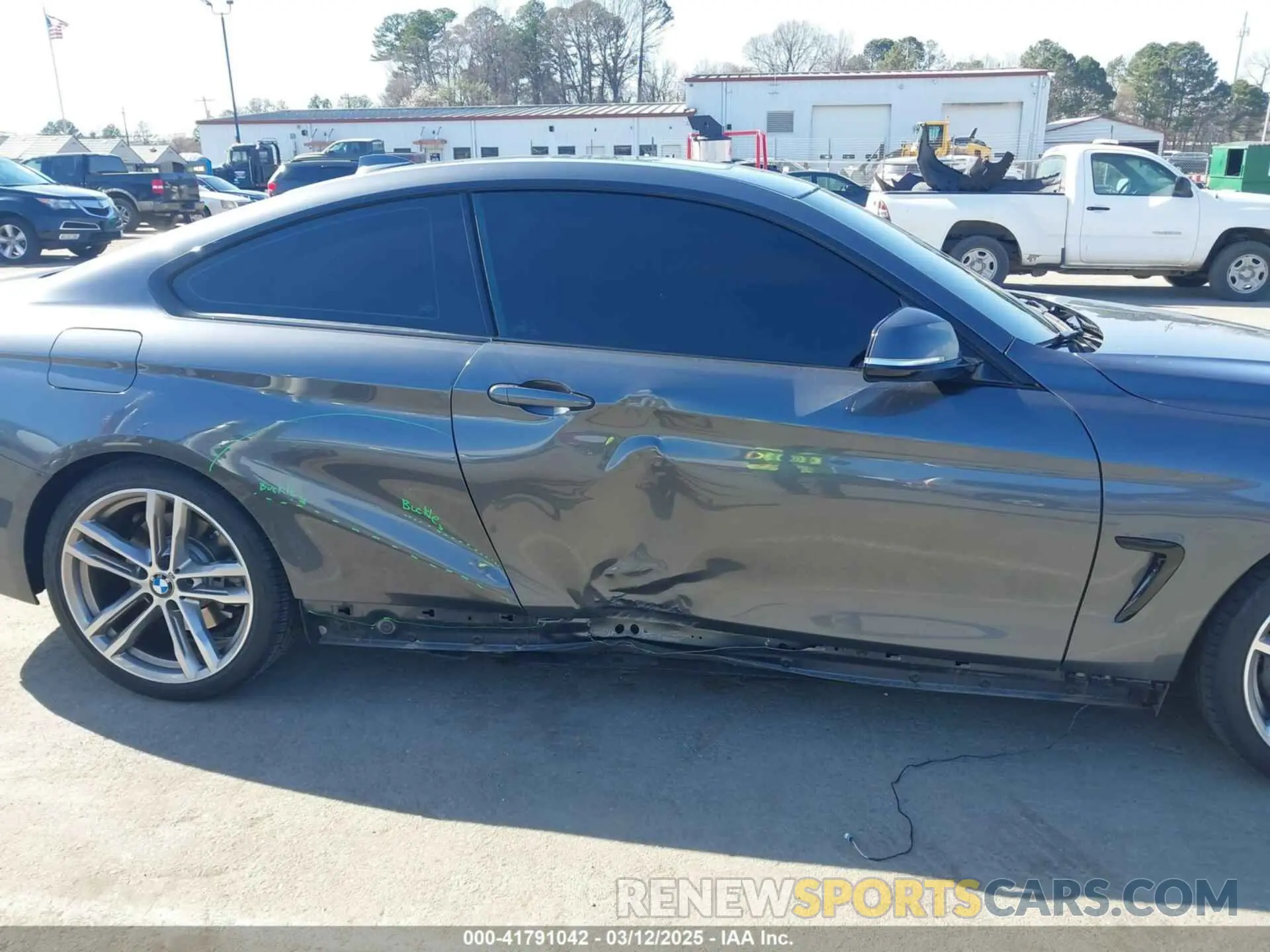 6 fotografías del automóvil dañado WBA4W3C00LFH55972 BMW 430I 2020
