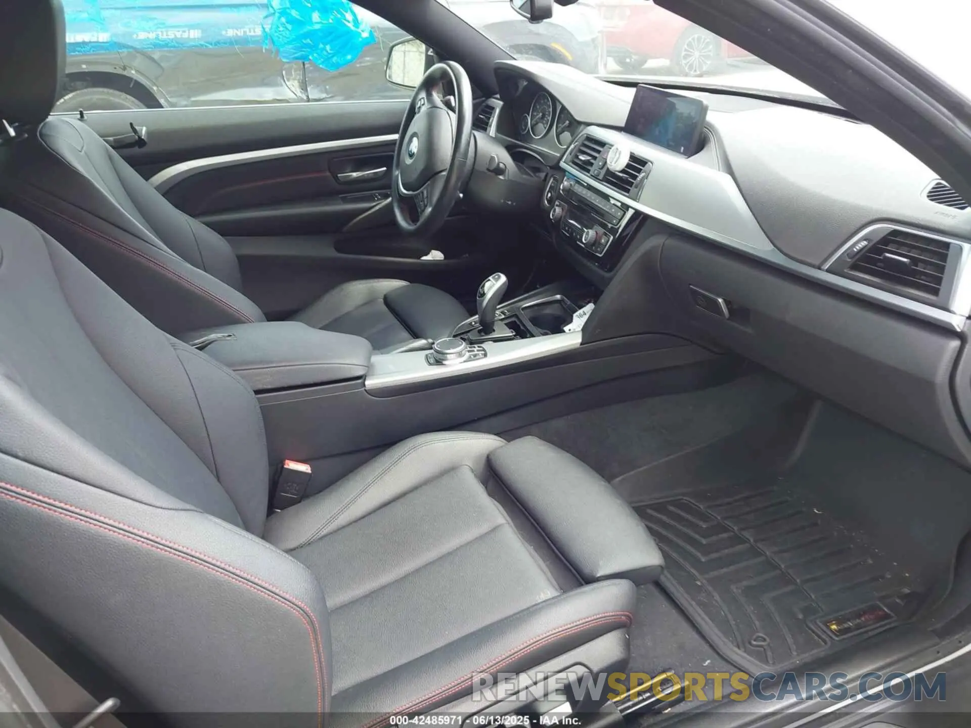 5 fotografías del automóvil dañado WBA4W3C05LFH08761 BMW 430I 2020