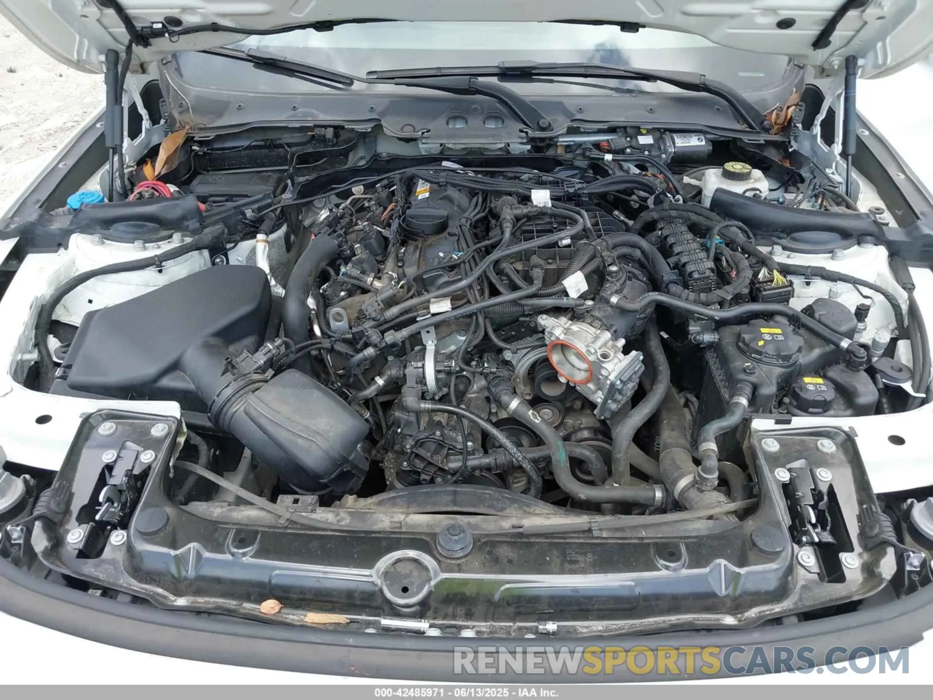 6 fotografías del automóvil dañado WBA4W3C05LFH08761 BMW 430I 2020